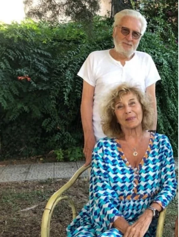 Ayşe Kulin Eşi