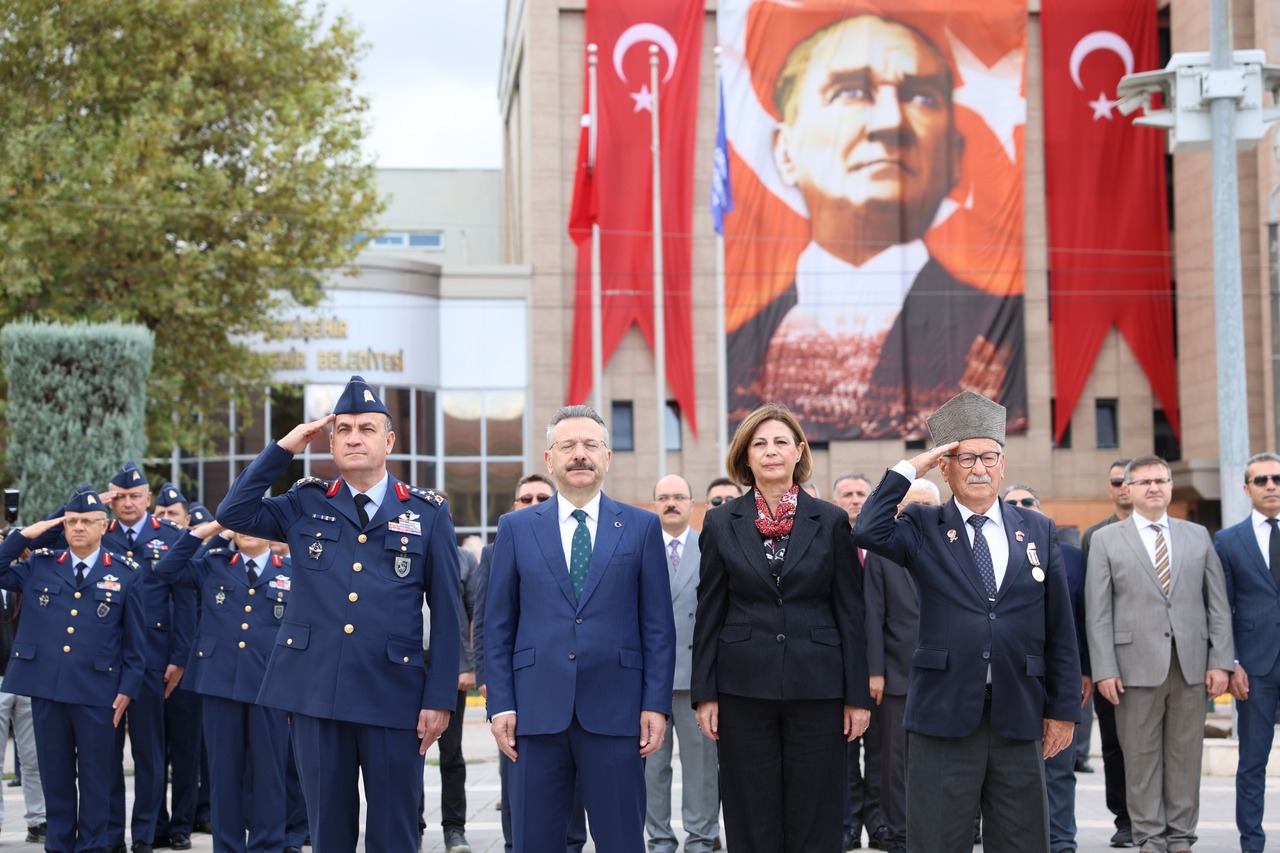 Başkan Ünlüce “Gazi̇leri̇mi̇zi̇n Fed