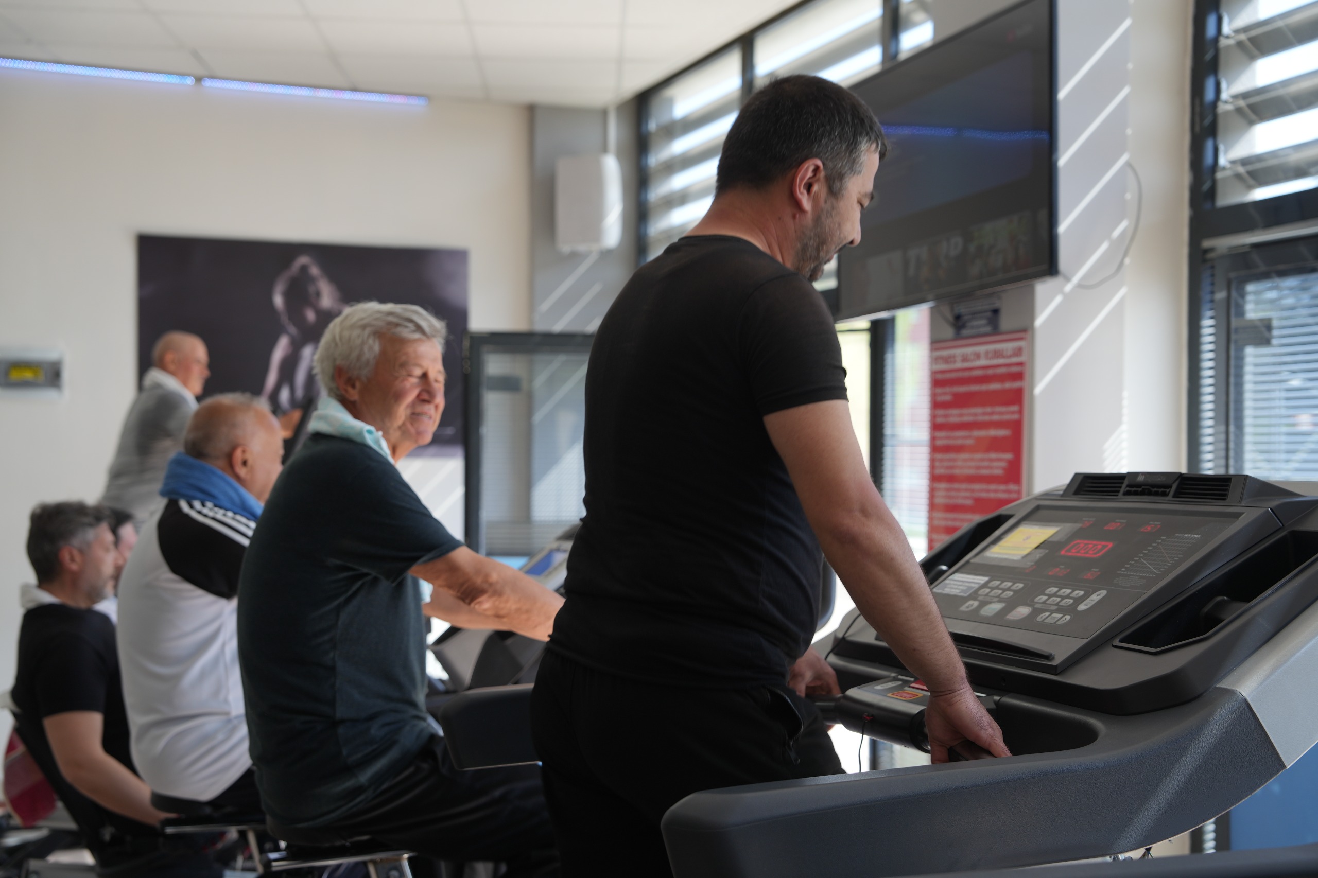 Büyükşehi̇r Spor Eği̇ti̇mi̇ Kayitlari Başliyor (2)