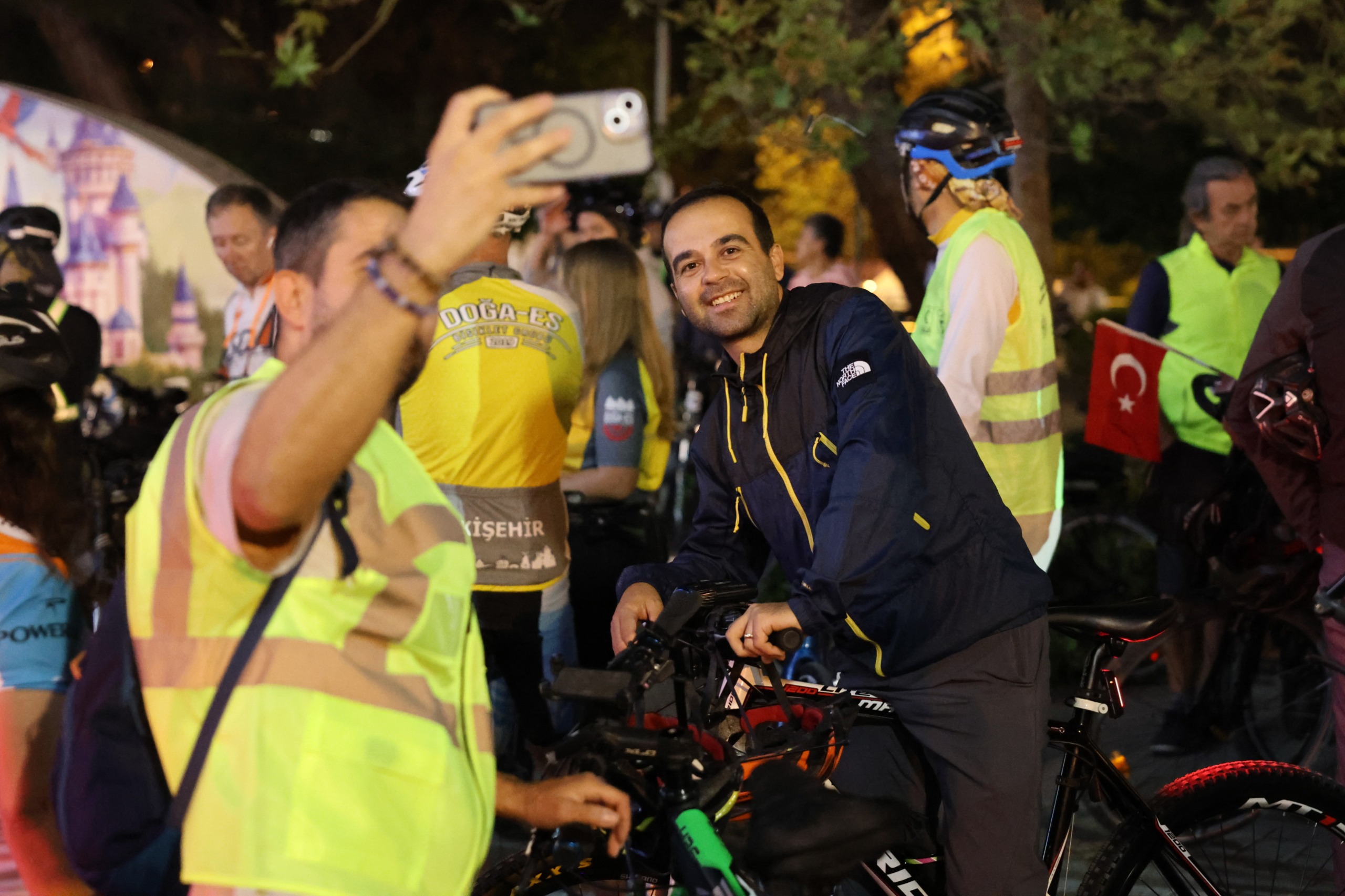 Eski̇şehi̇r’i̇n Kurtuluşu Pedallarla Kutlandi (22)
