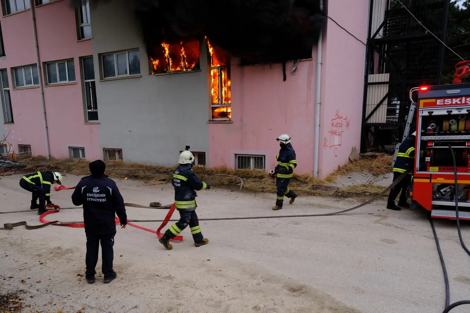 Itfaiye Ekipleri-1