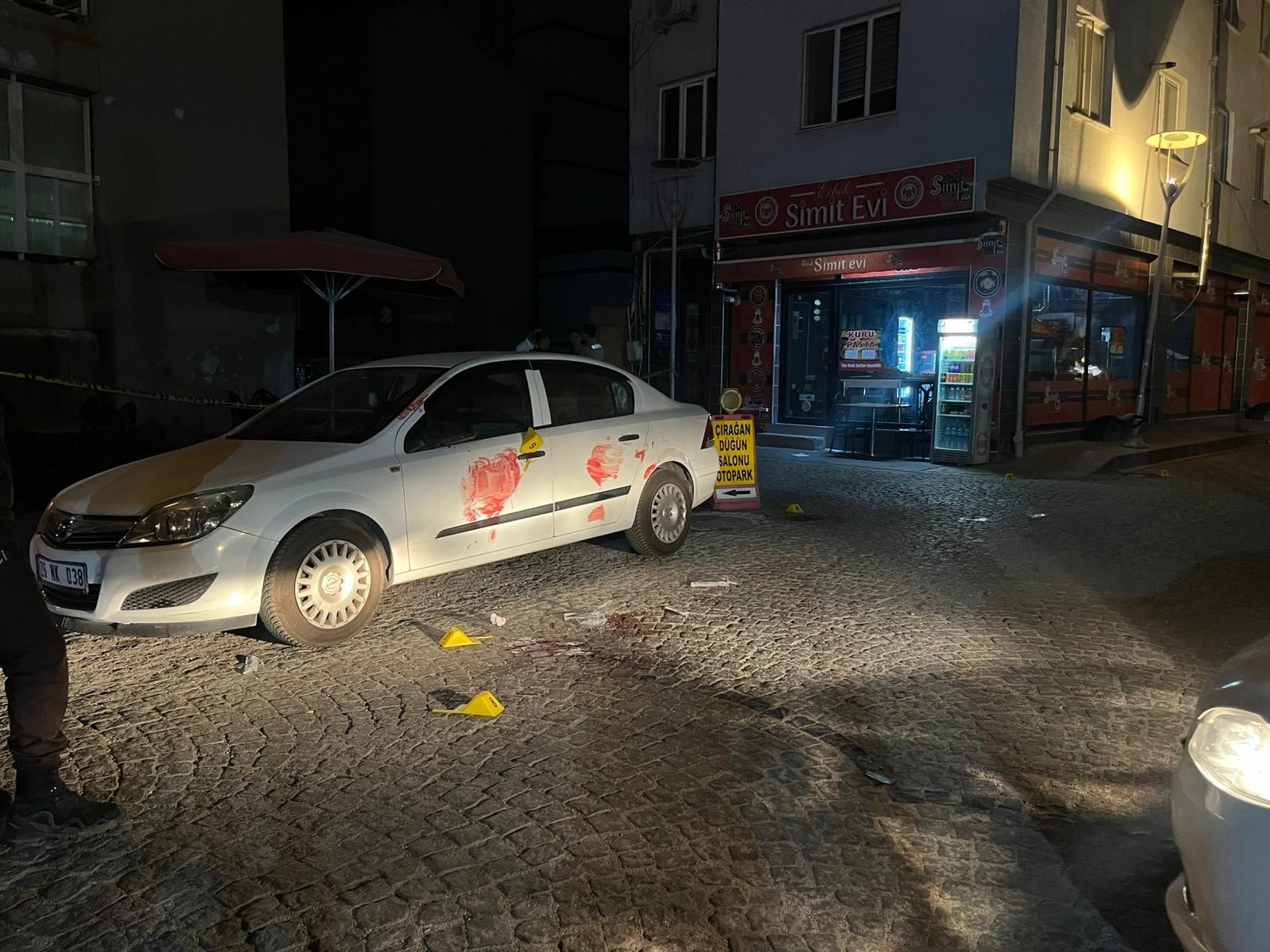 Kuryeyi Bıçakladılar (3)