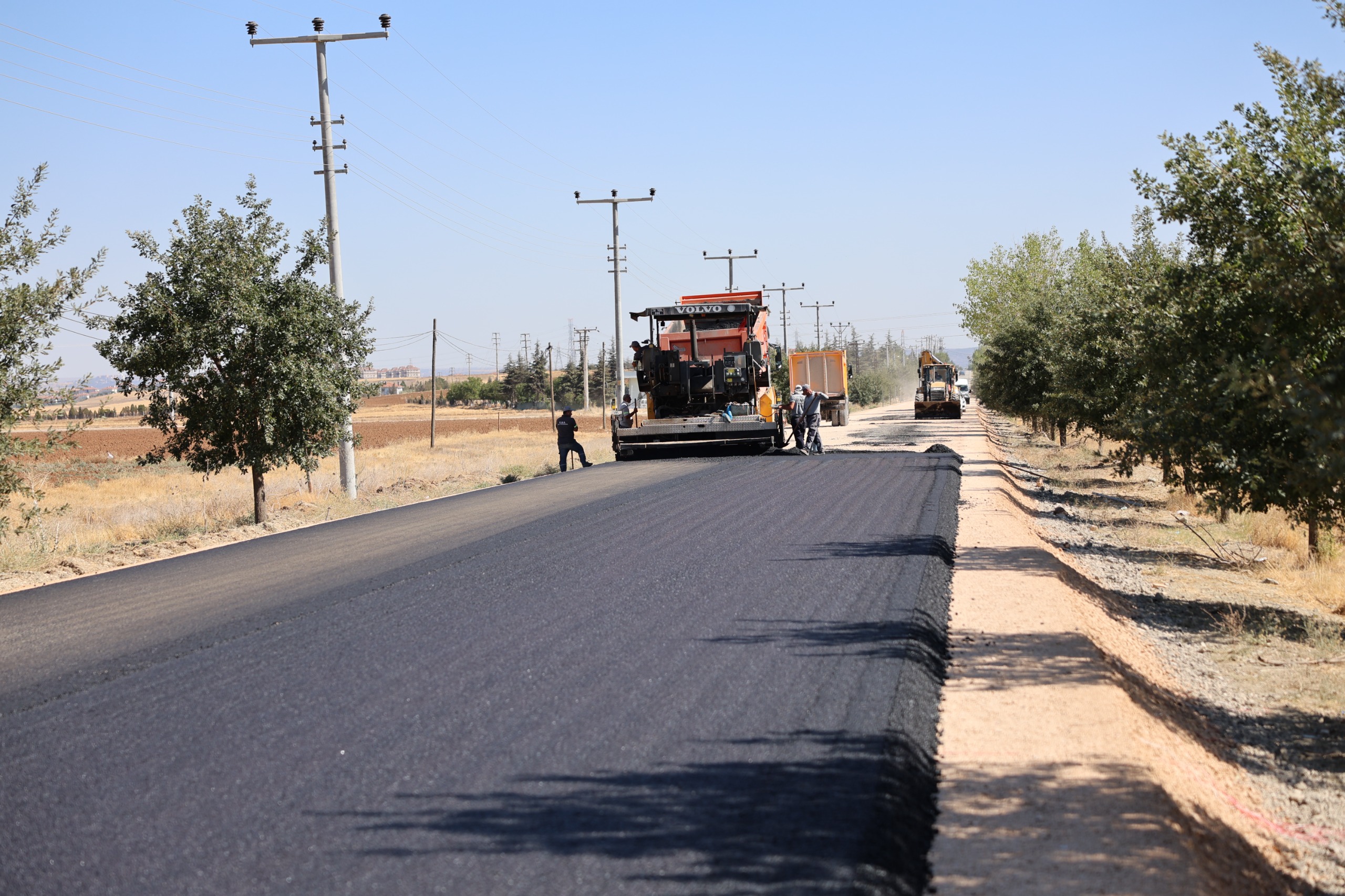 Mahalle Yollarina Modern Dokunuş (6)