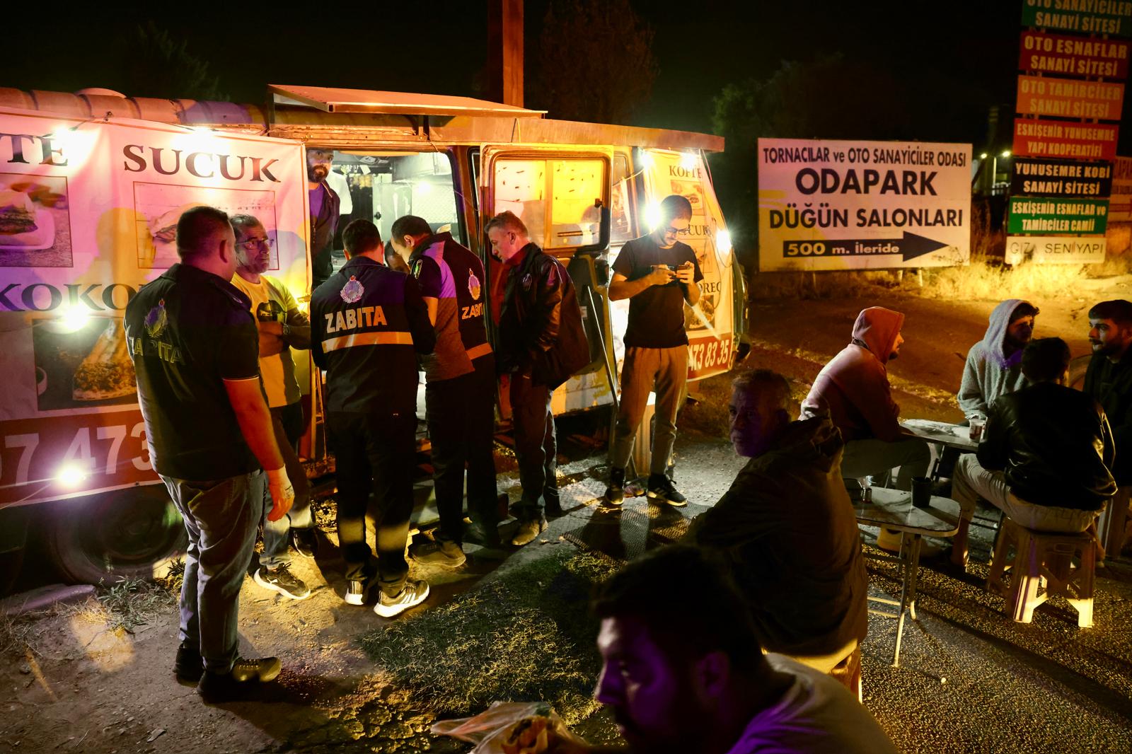 Odunpazarı’nda Seyyar Satıcılara Sıkı Denetim (4)
