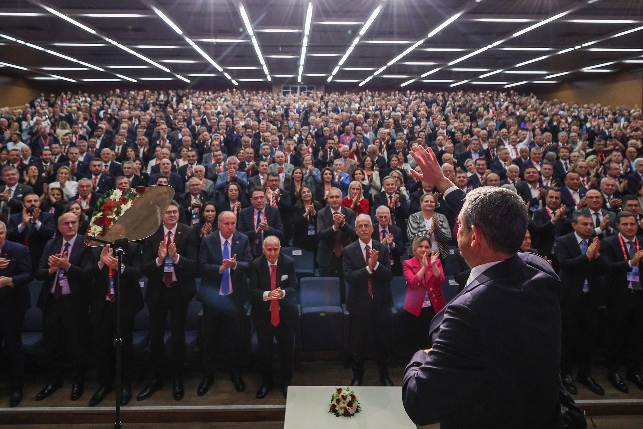 Özgür Özel 2