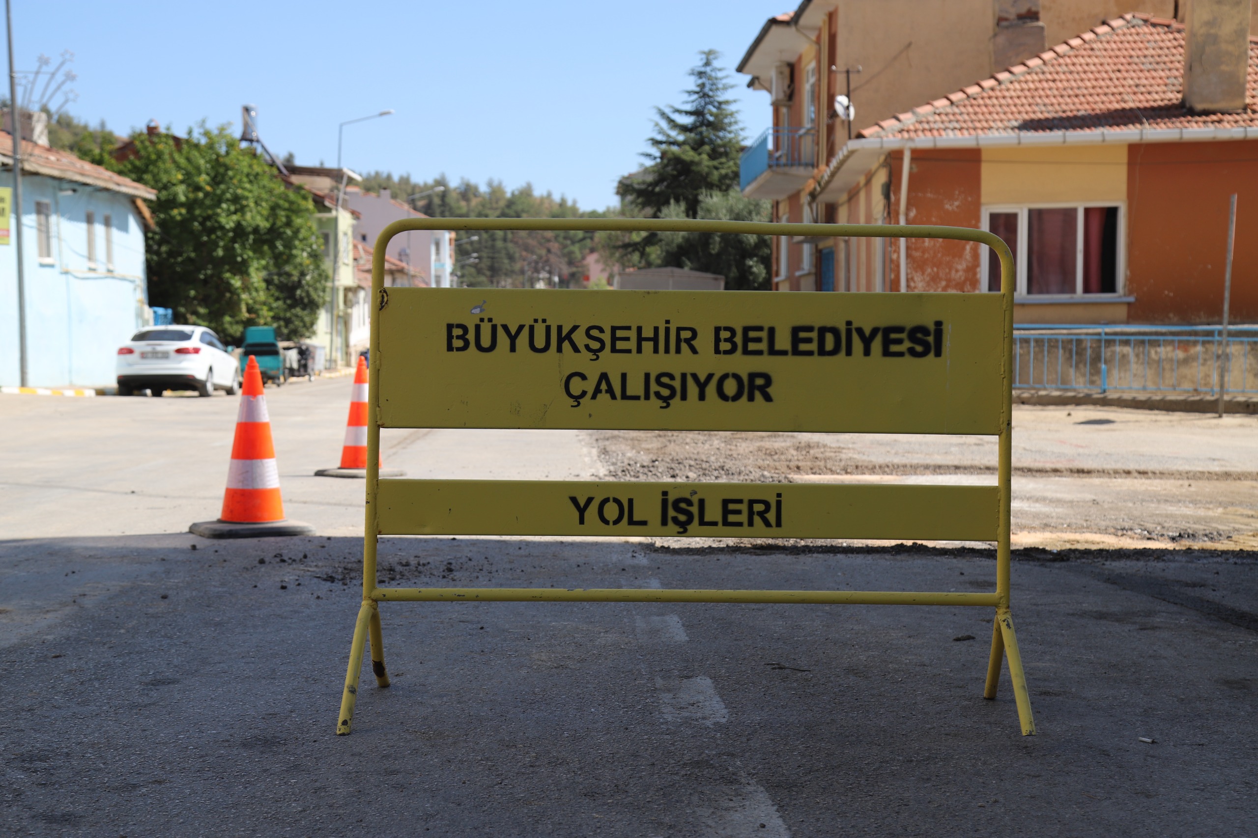 Saricakaya'da Yol Konforu Artiyor (4)