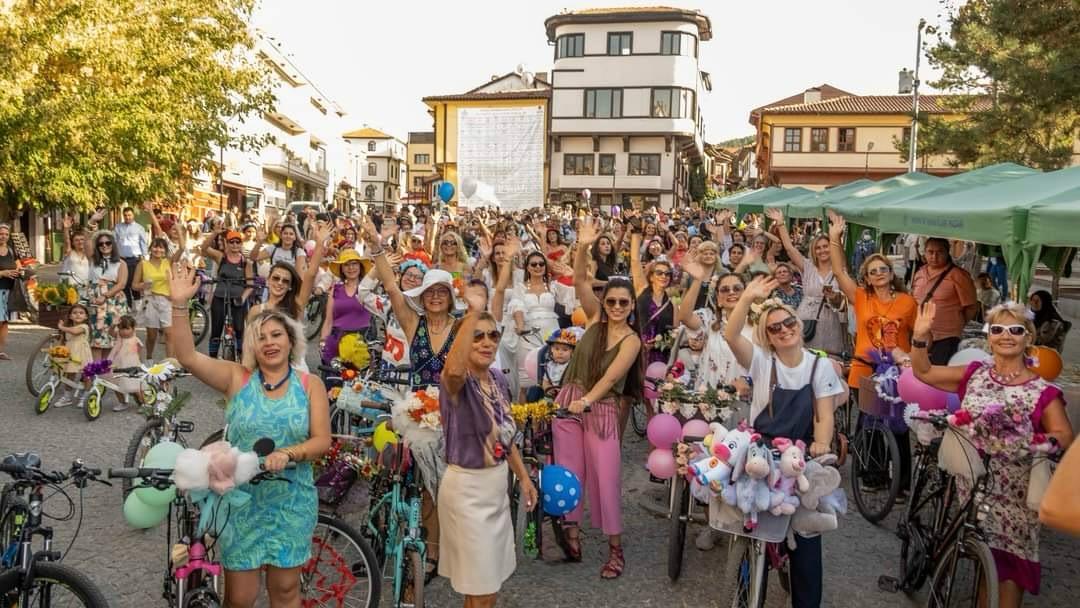 Sokaklar Pedal Sesleri̇yle Şenlecek (2)