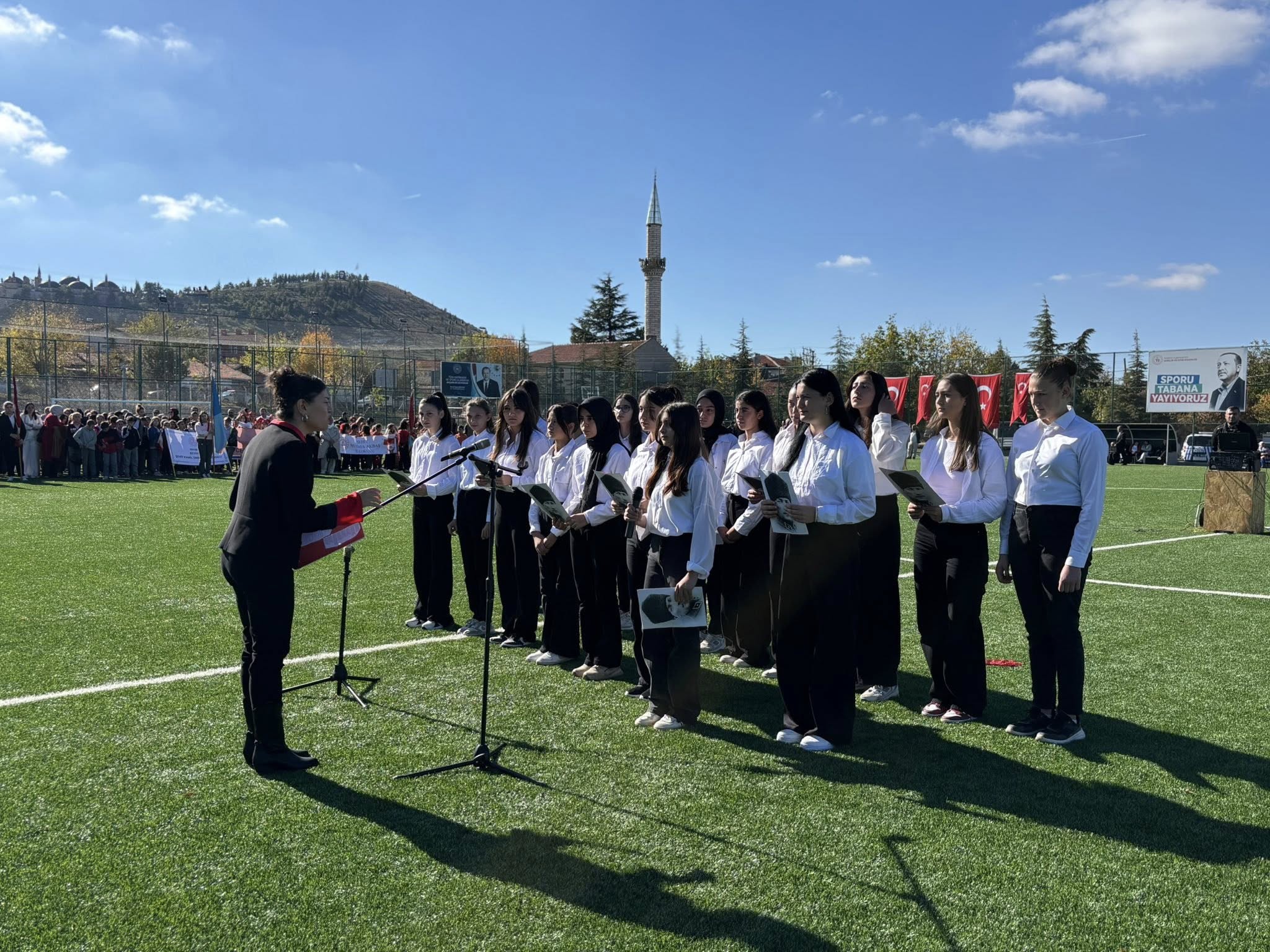 571169098 1415396106835745 7304277015494704545 N