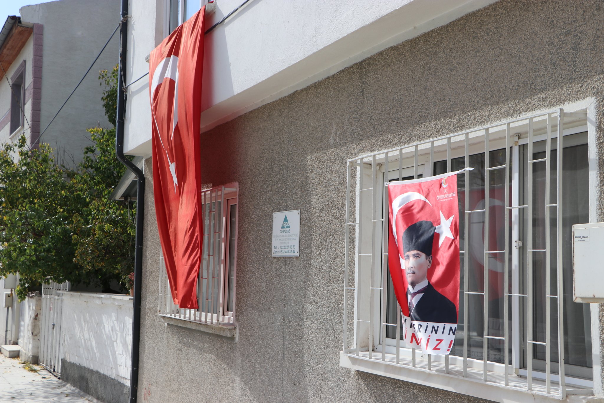 G4 V2Lis W M A Ex B J Z