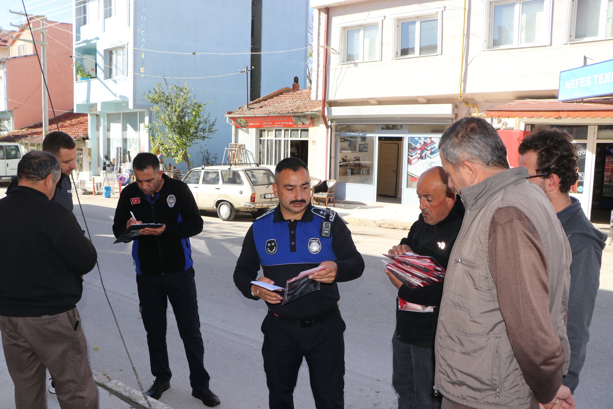 G4 V2Y Q G Xc A Au H L6