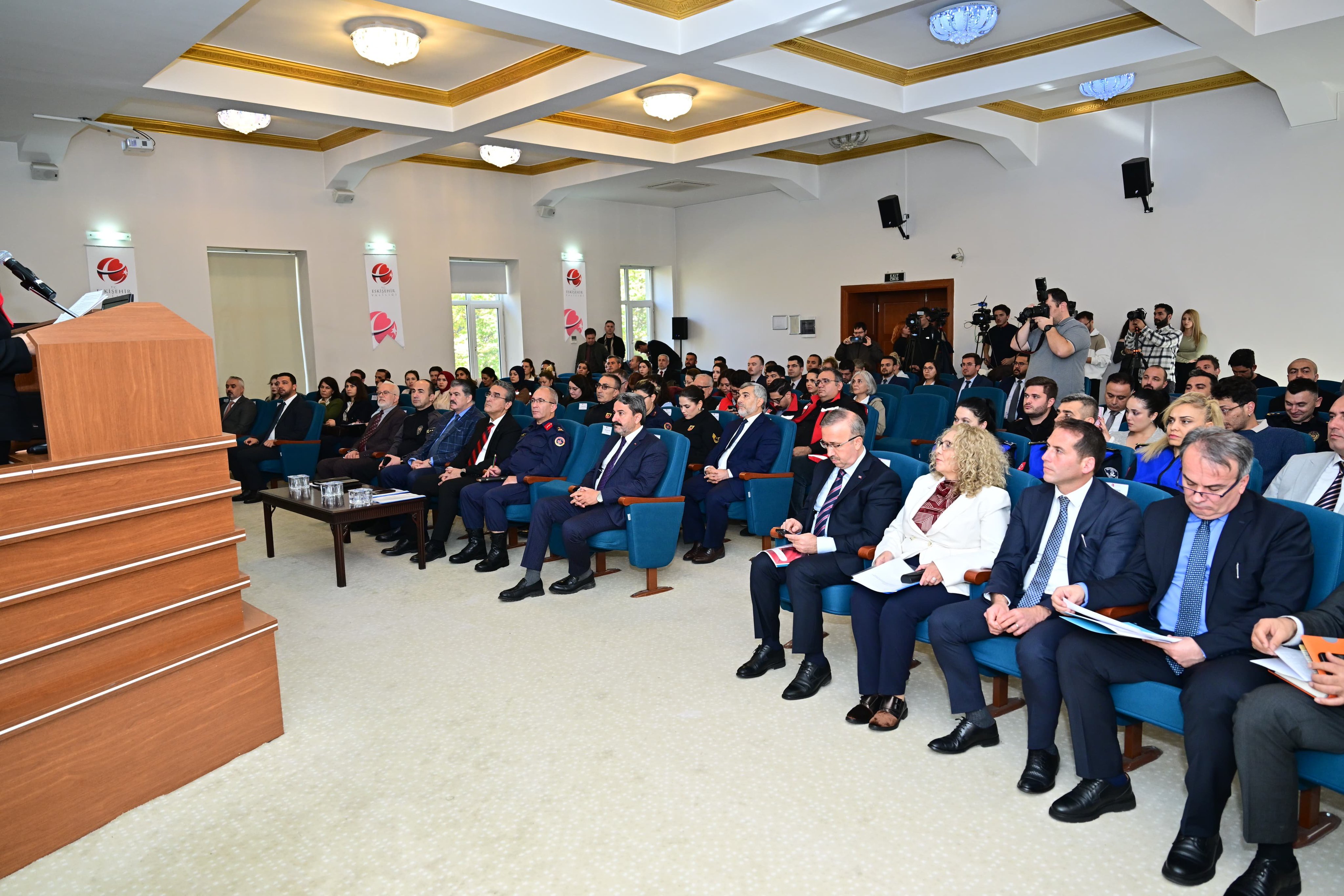 G4L Dn Cv Xo A A Hpo5