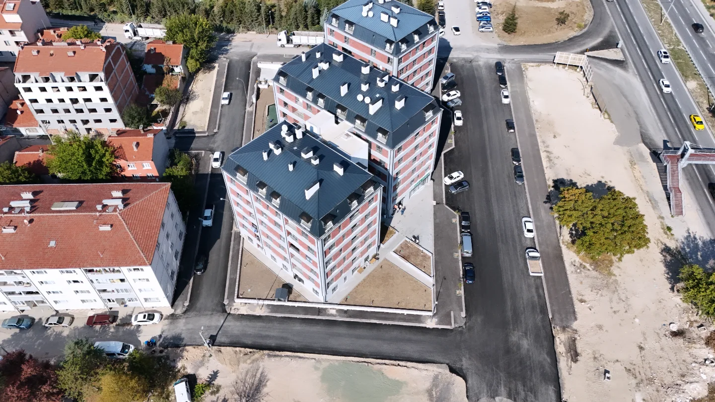 Gündoğdu 2 Kentsel Dönüşüm Projesi̇ni̇n Çehresi̇ Deği̇şi̇yor (2)