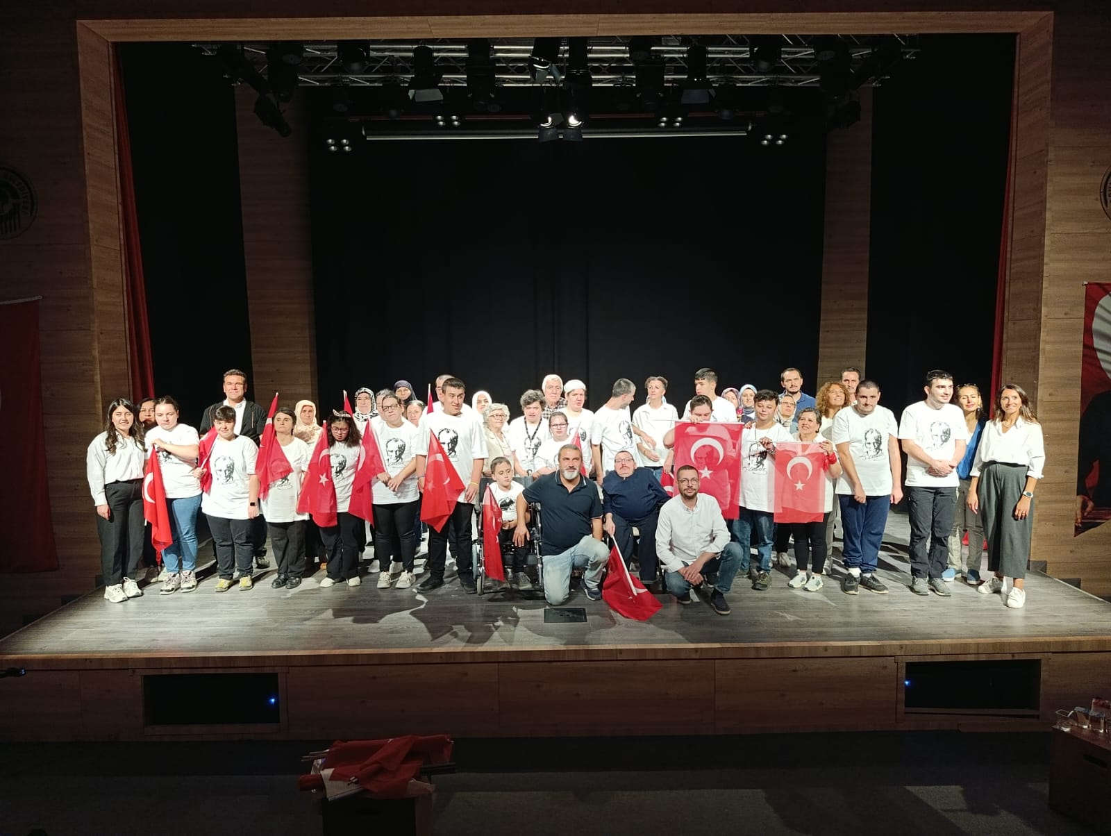 “Kamera Benimle” Projesinin Ilk Filmi “Cumhuriyet” (2)