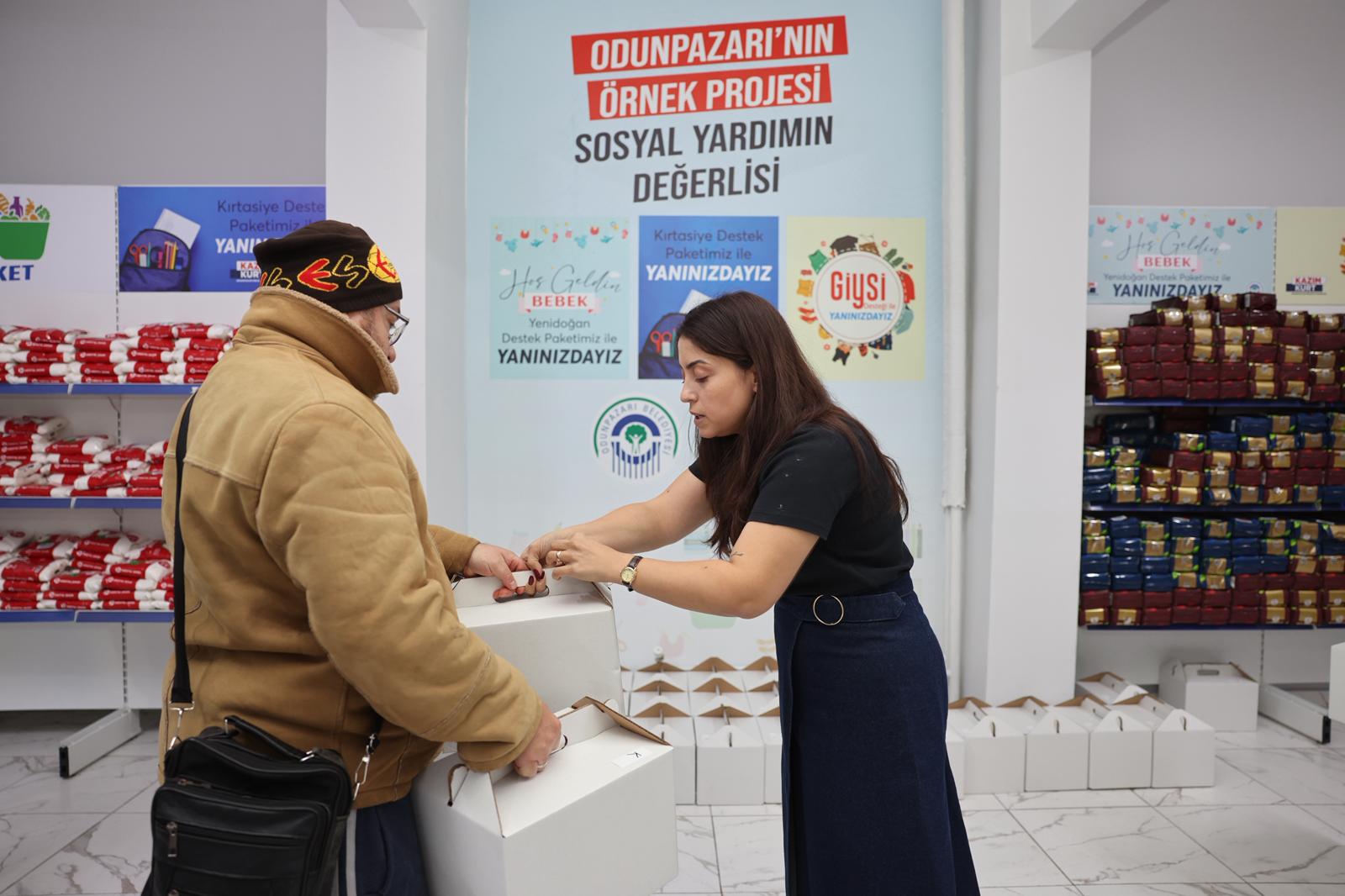 Odunpazarı Belediyesi’nin Örnek Sosyal Projesi Halk Market 10 Yaşında (3)
