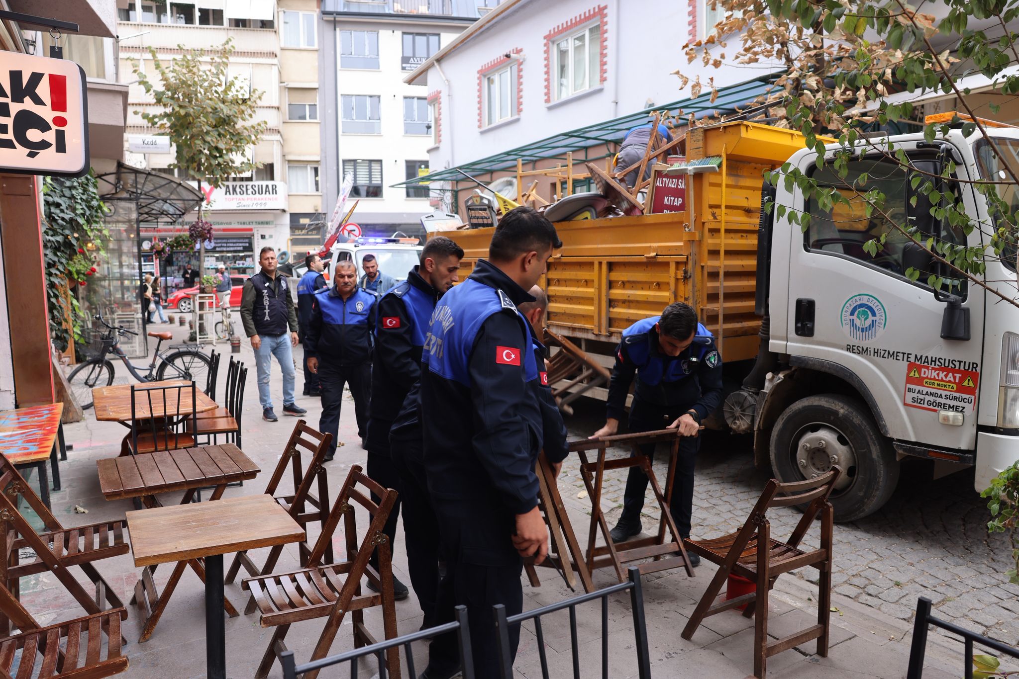 Odunpazarı’nda Kaldırım Işgallerine Geçit Yok! (2)