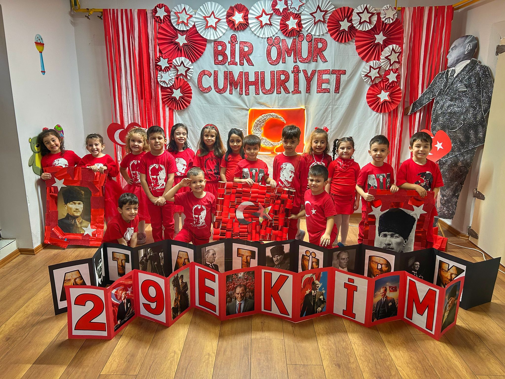 Odunpazarı’nın Minikleri Ve Koca Çınarları Cumhuriyet Coşkusunu Yaşadı (12)