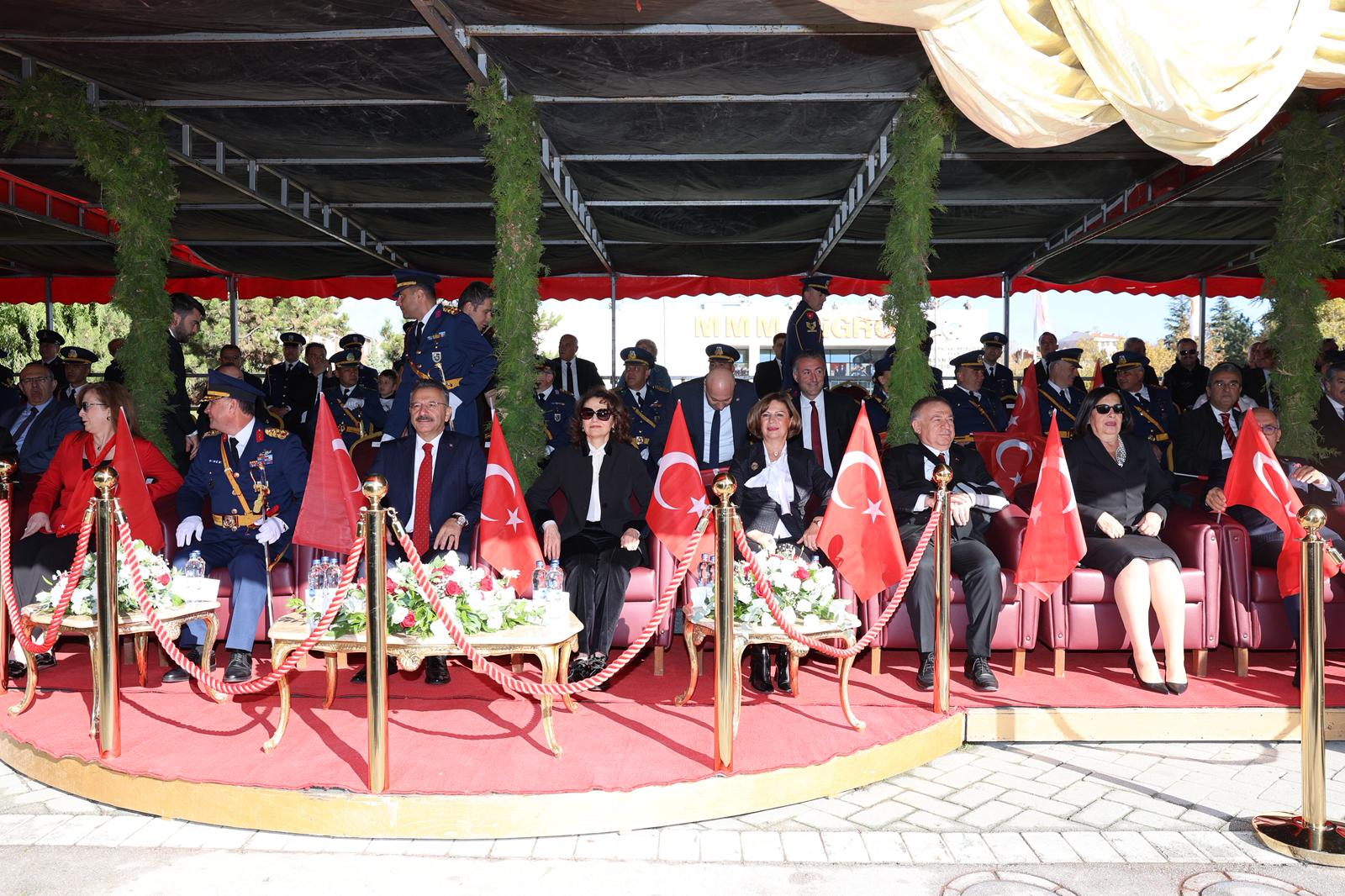 Vatandaşlardan Başkan Ünlüce’ye Yoğun İlgi̇ (14)-1