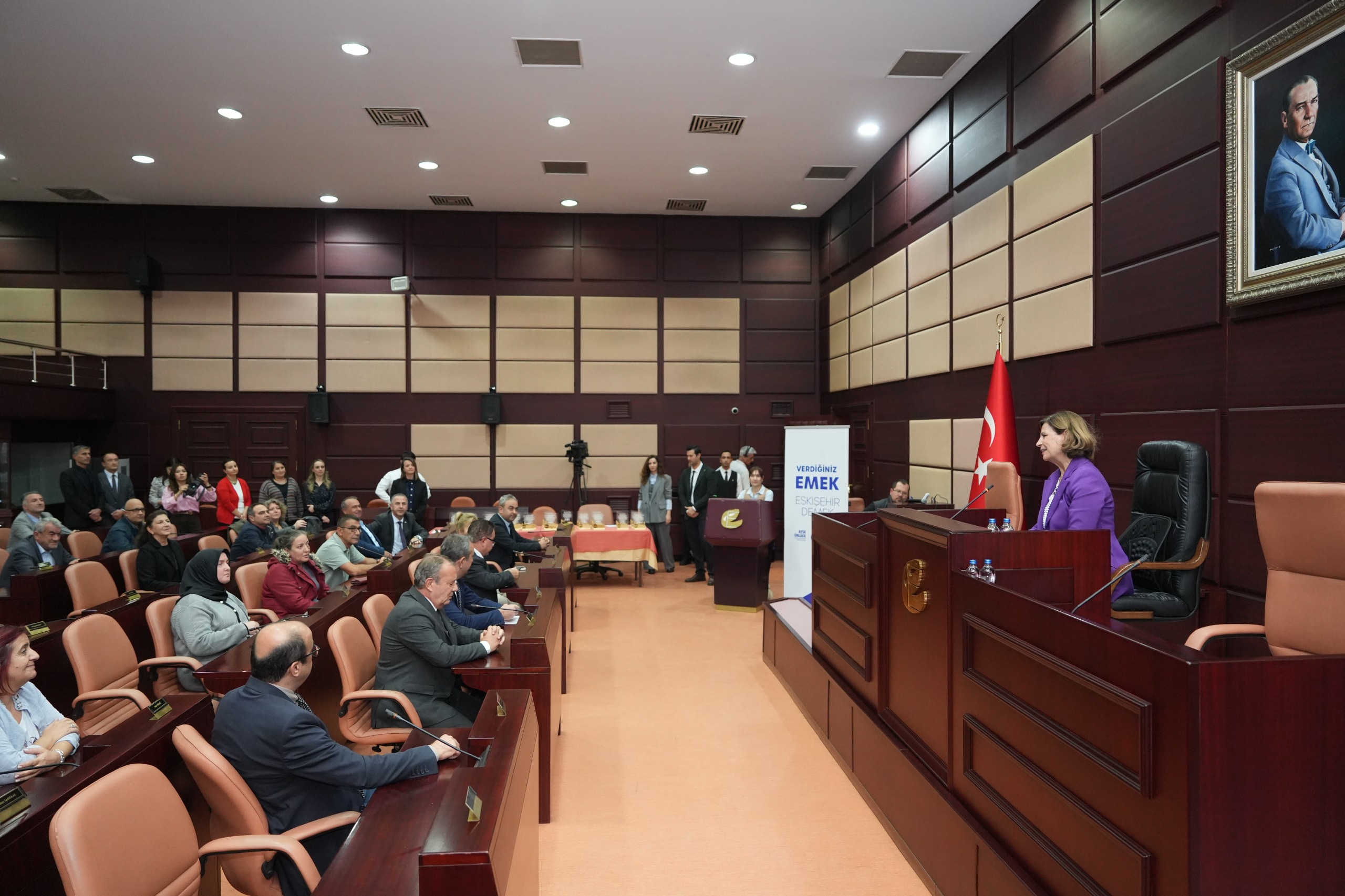 “Verdi̇ği̇ni̇z Emek Eski̇şehi̇r Demek” (2)