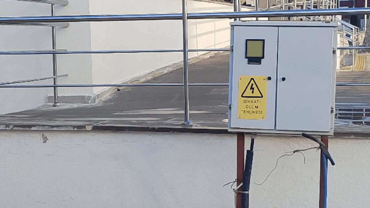 E L E K T R İ K P A N O S U1