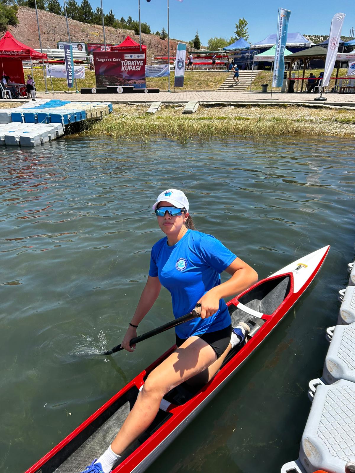 Ecri̇n Su Yilmaz’a Mi̇lli̇ Kamp Daveti̇ (2)