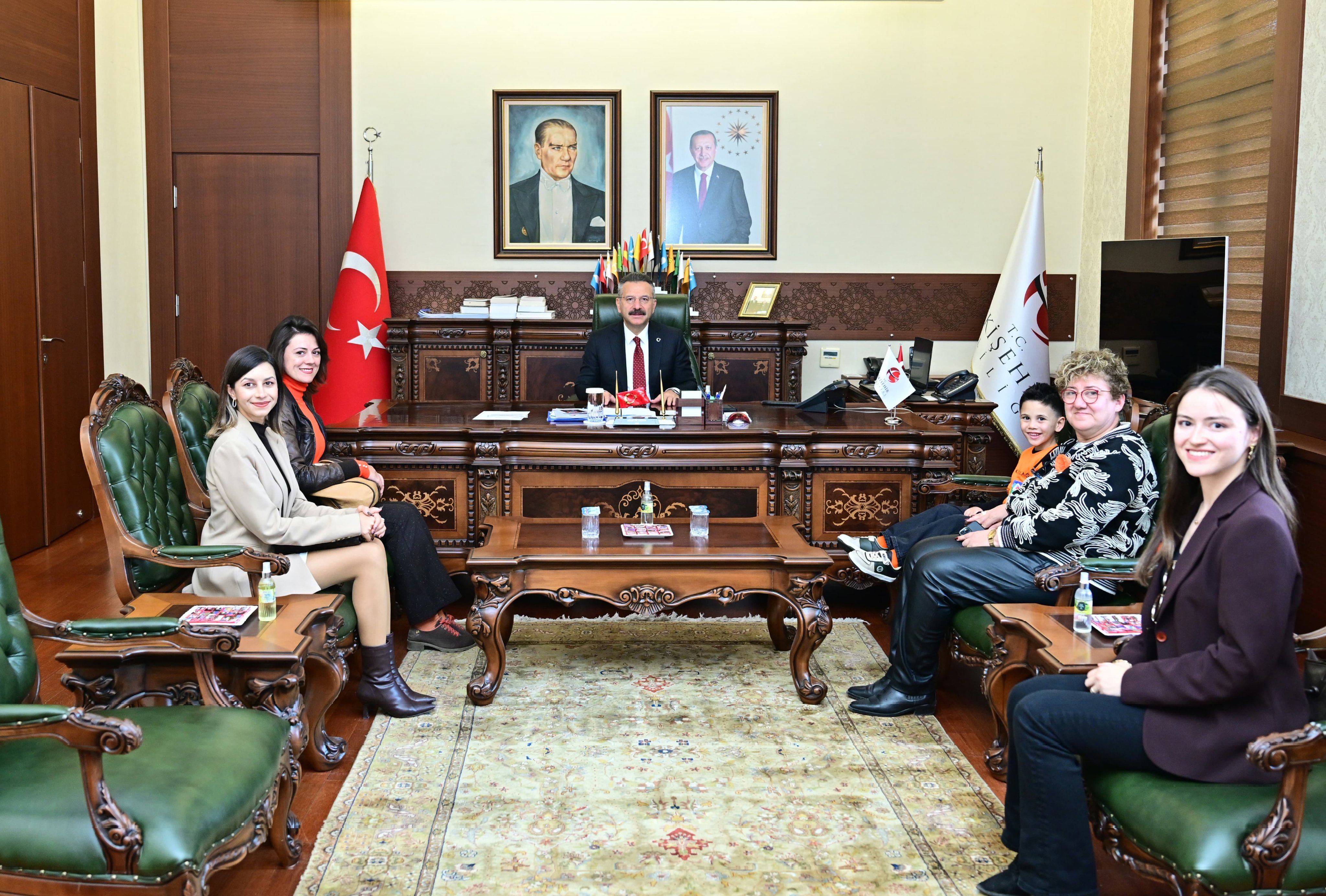 G5 Jw Ur D Xk A A L L4M