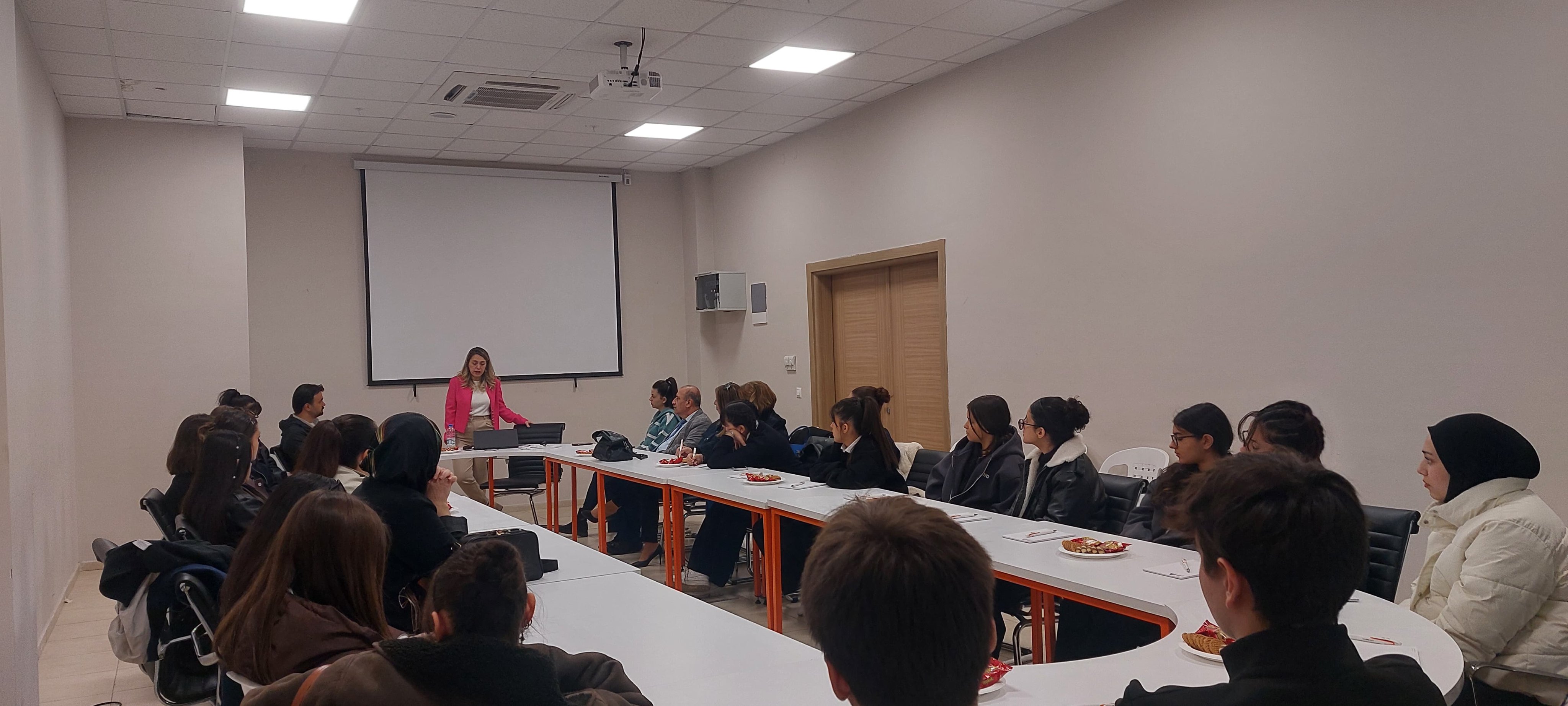 G6 L0F P I Wo A A X M B I