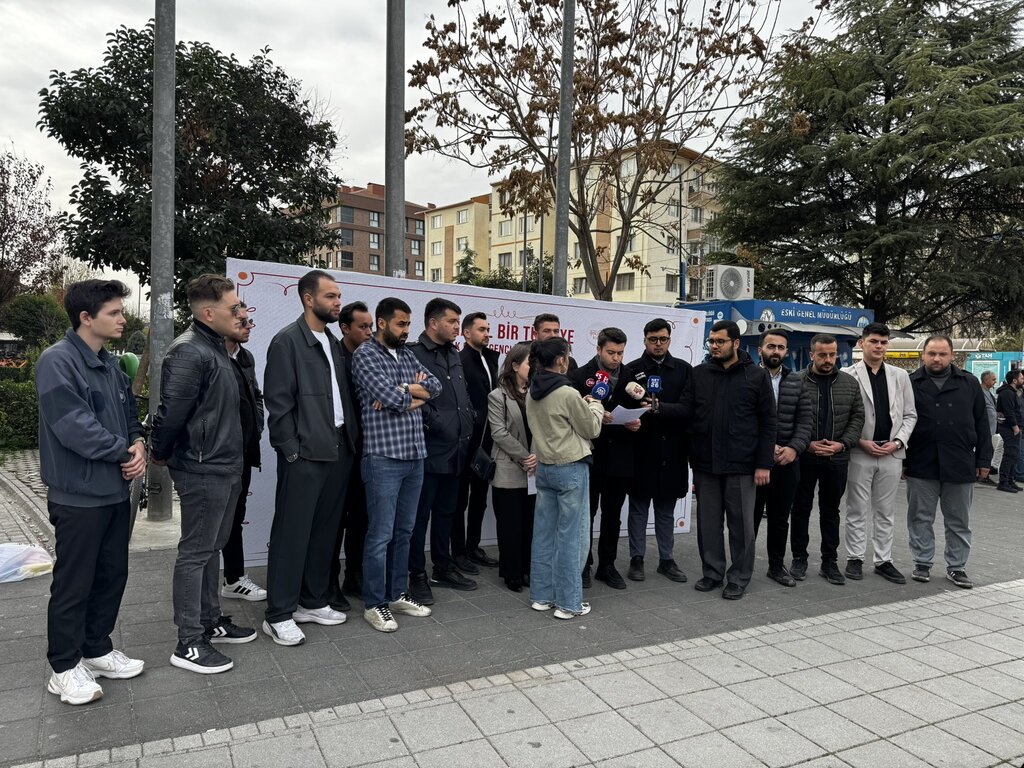 G6 Xh M F Y Xs A A A Z U L