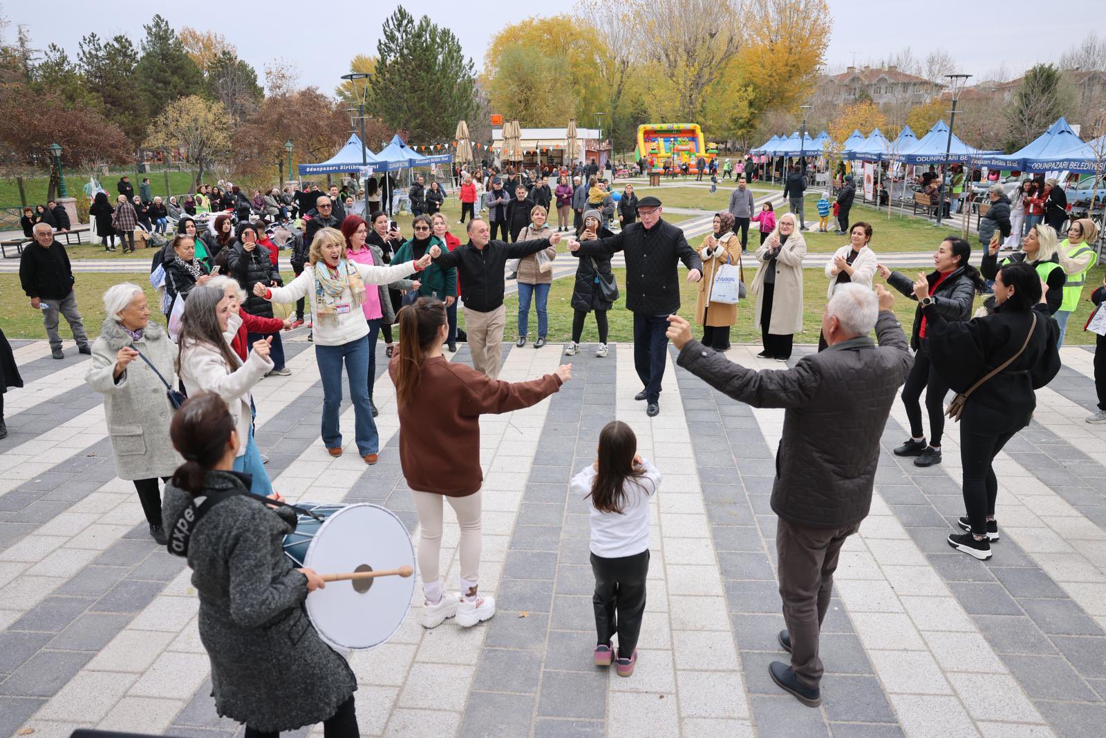 G6Cb Zu B W A A A Fe F