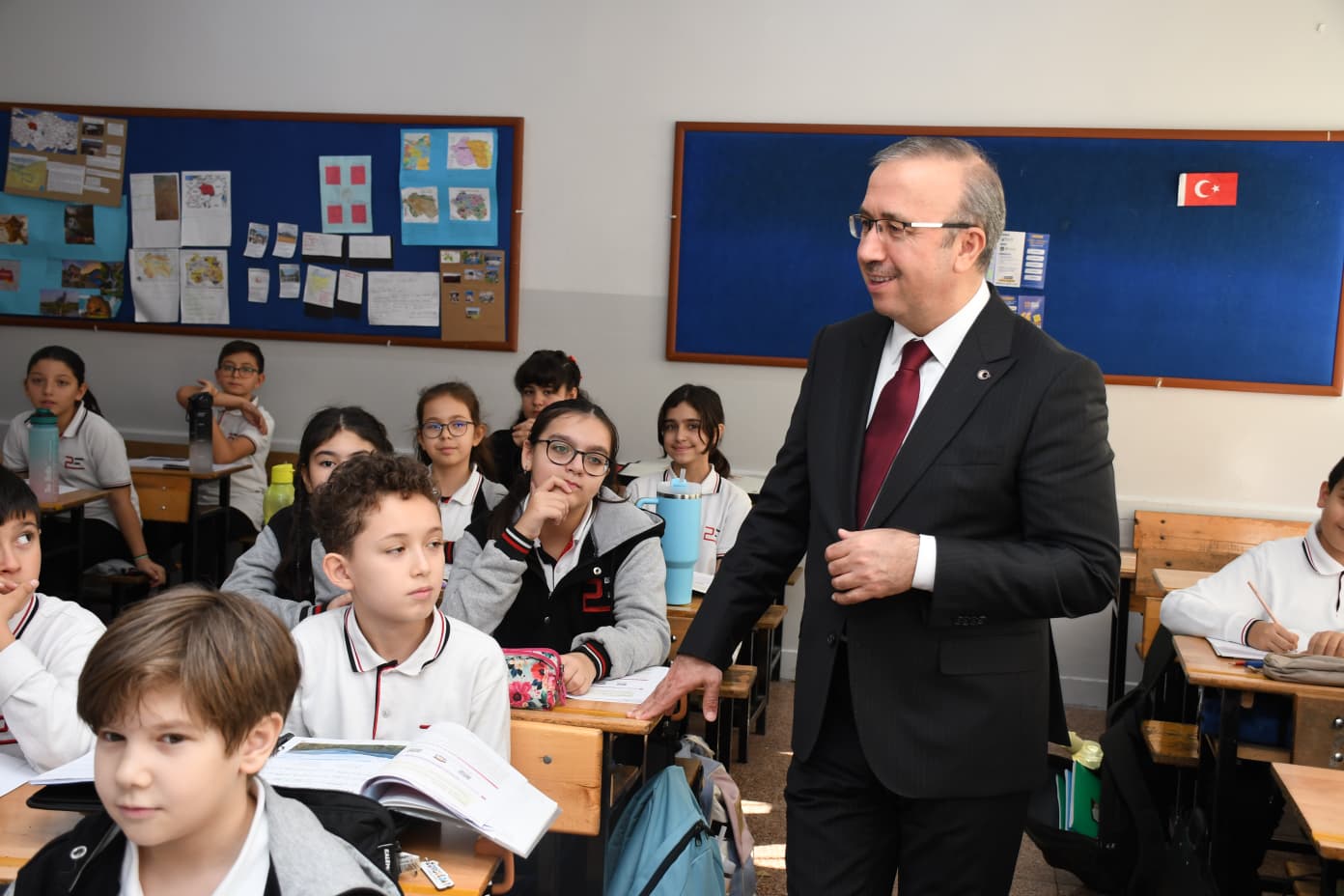 G6Moa6E X Q A Ai0B L