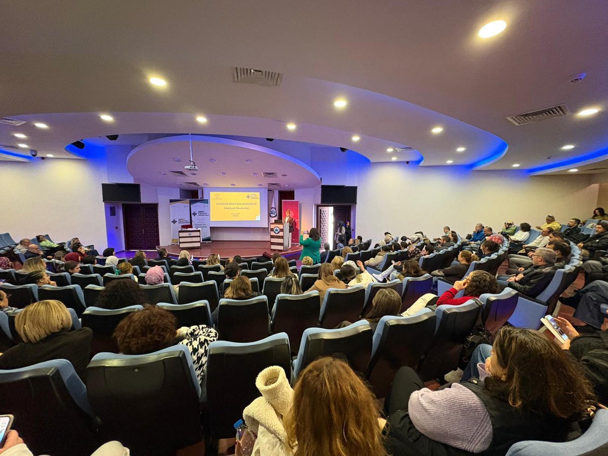 G6W Vi8 S X0 A A T Me E