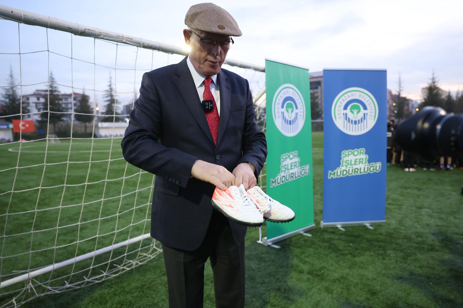 Kazım Kurt’tan Geleceğin Yıldızlarına Destek (10)