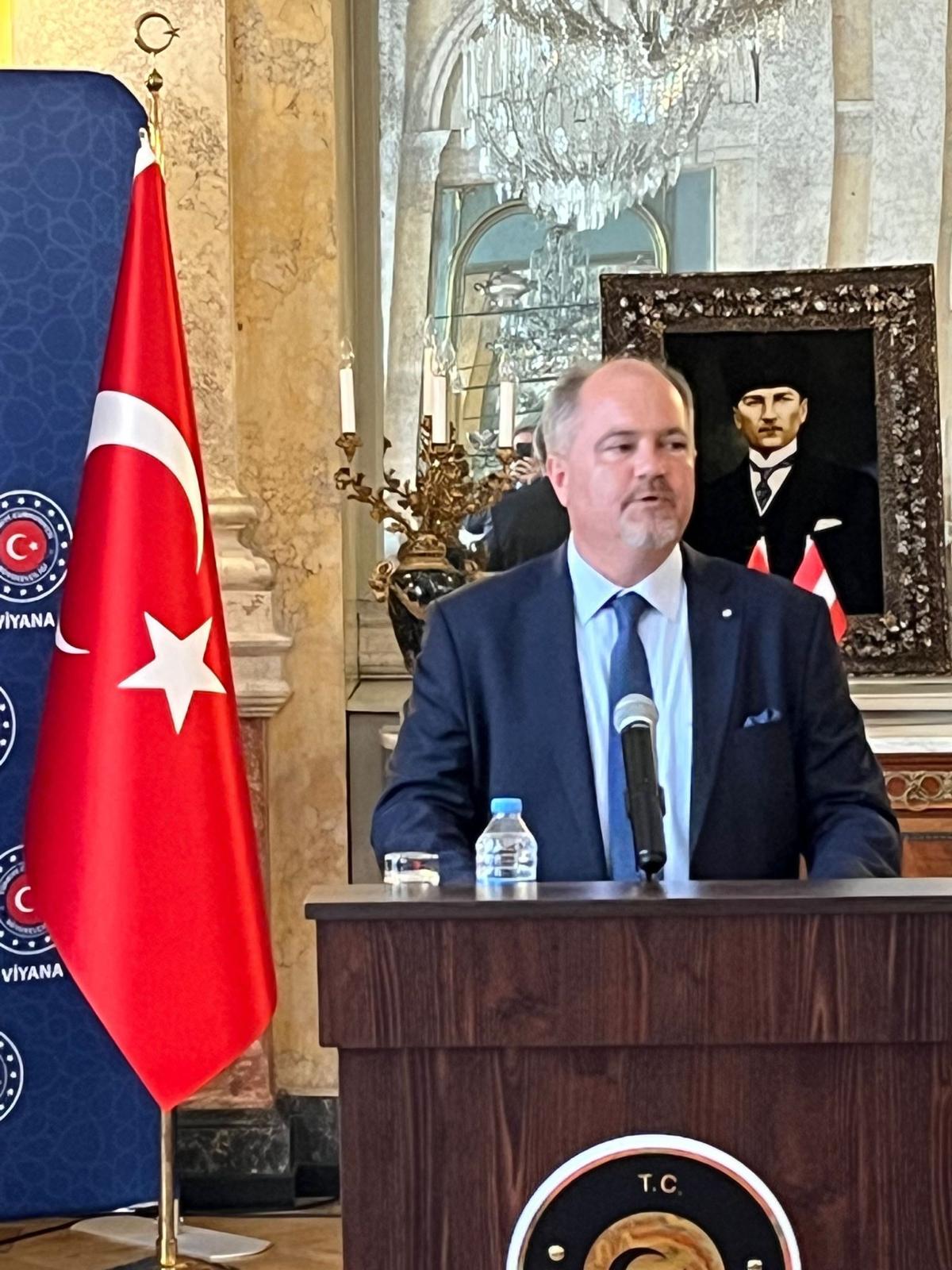 Prof. Dr. Alpay Hekimler