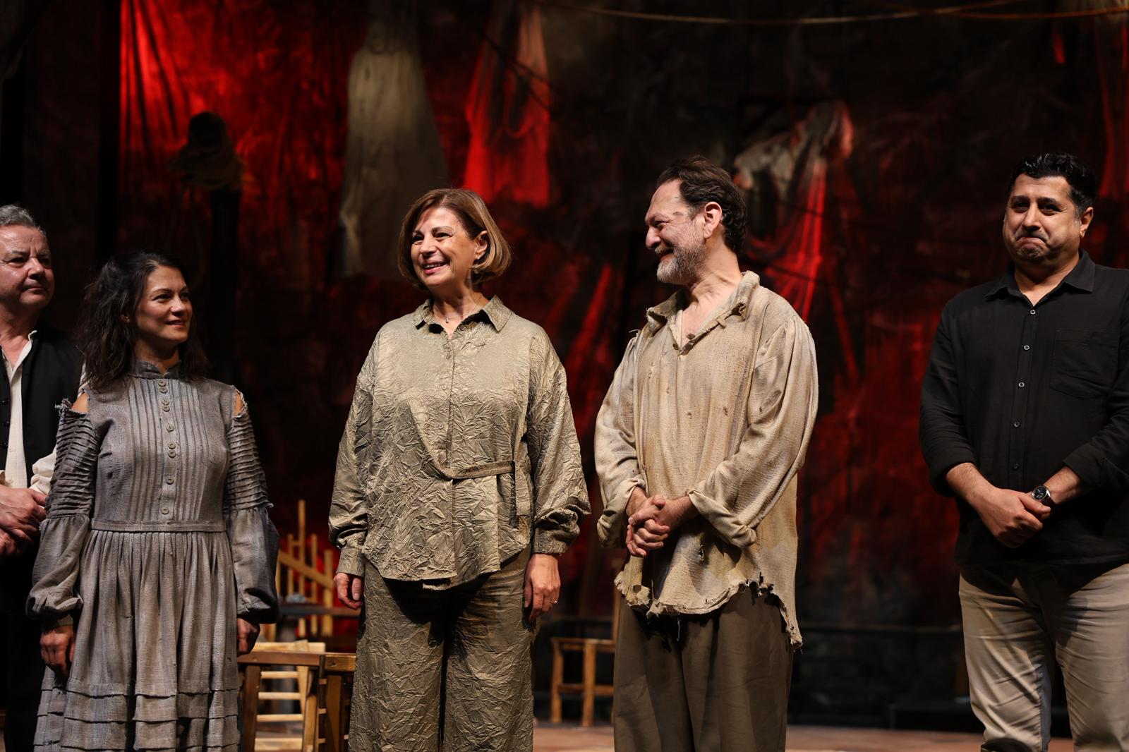 “Sanat Her Zaman Bu Şehi̇rden Yükseli̇yor” (10)