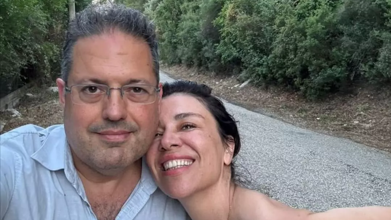 Taşacak Bu Deniz'in Ünlü Oyuncusu 30 Yıl Sonra Aşkını Ilan Etti (1)