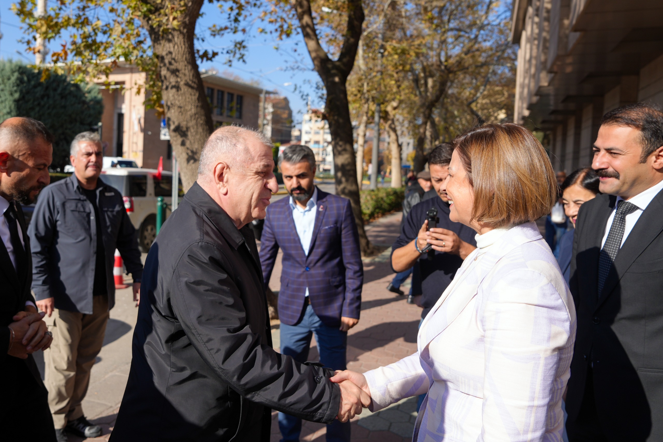 Zafer Parti̇si̇ Genel Başkani Özdağ’dan Başkan Ünlüce’ye Zi̇yaret (3)