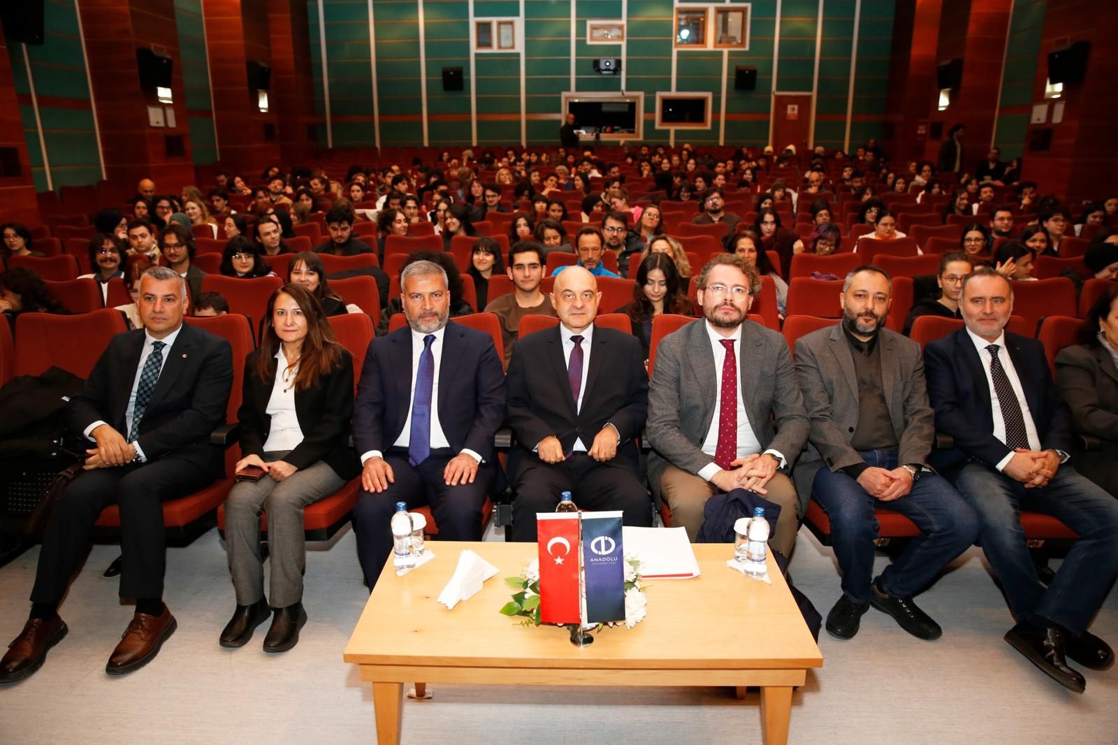 38320E9D 2Ad1 4780 B440 24Cb68617Ee5 0253C89058-2