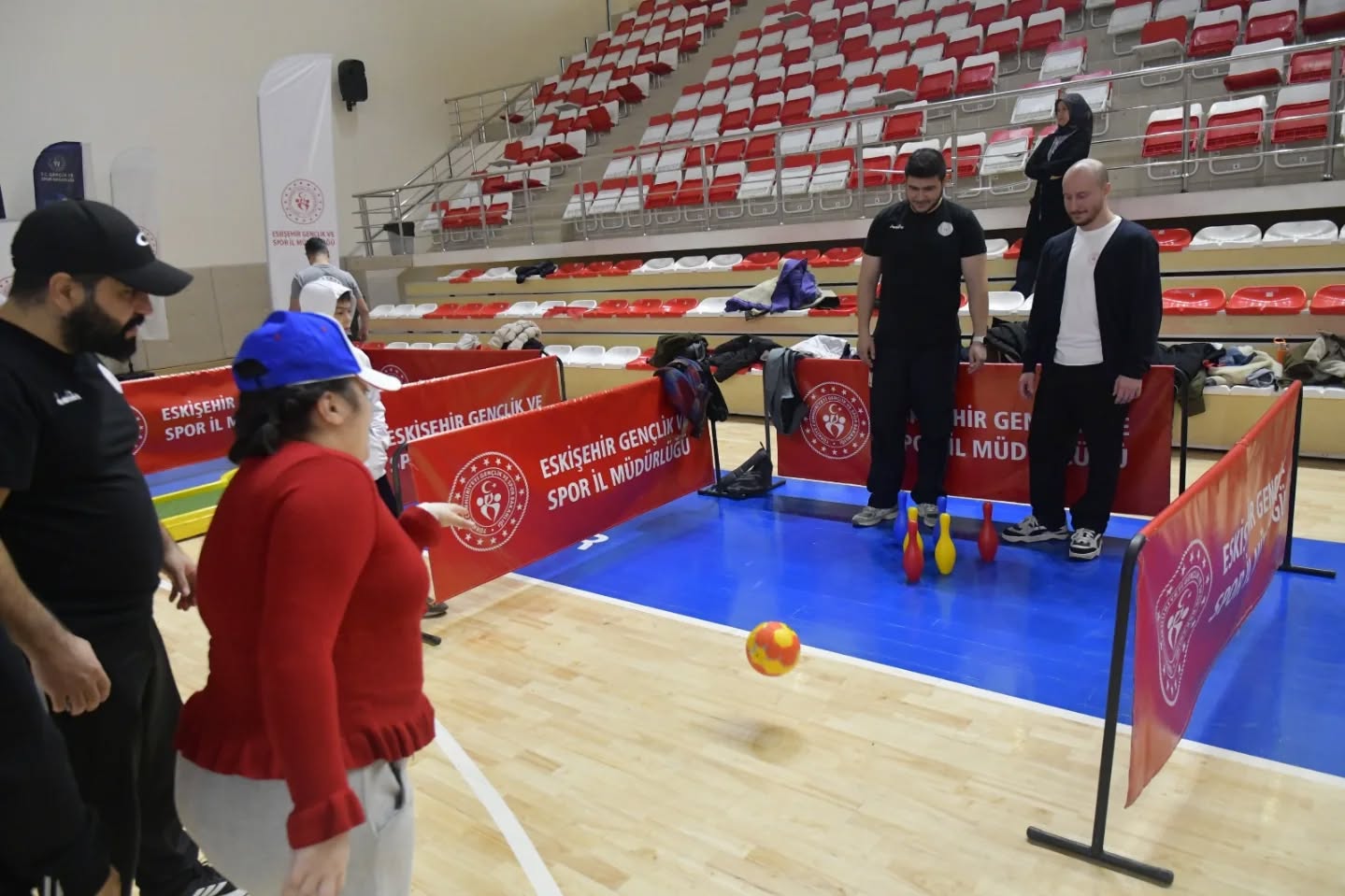 589315932 18540125386026337 4098