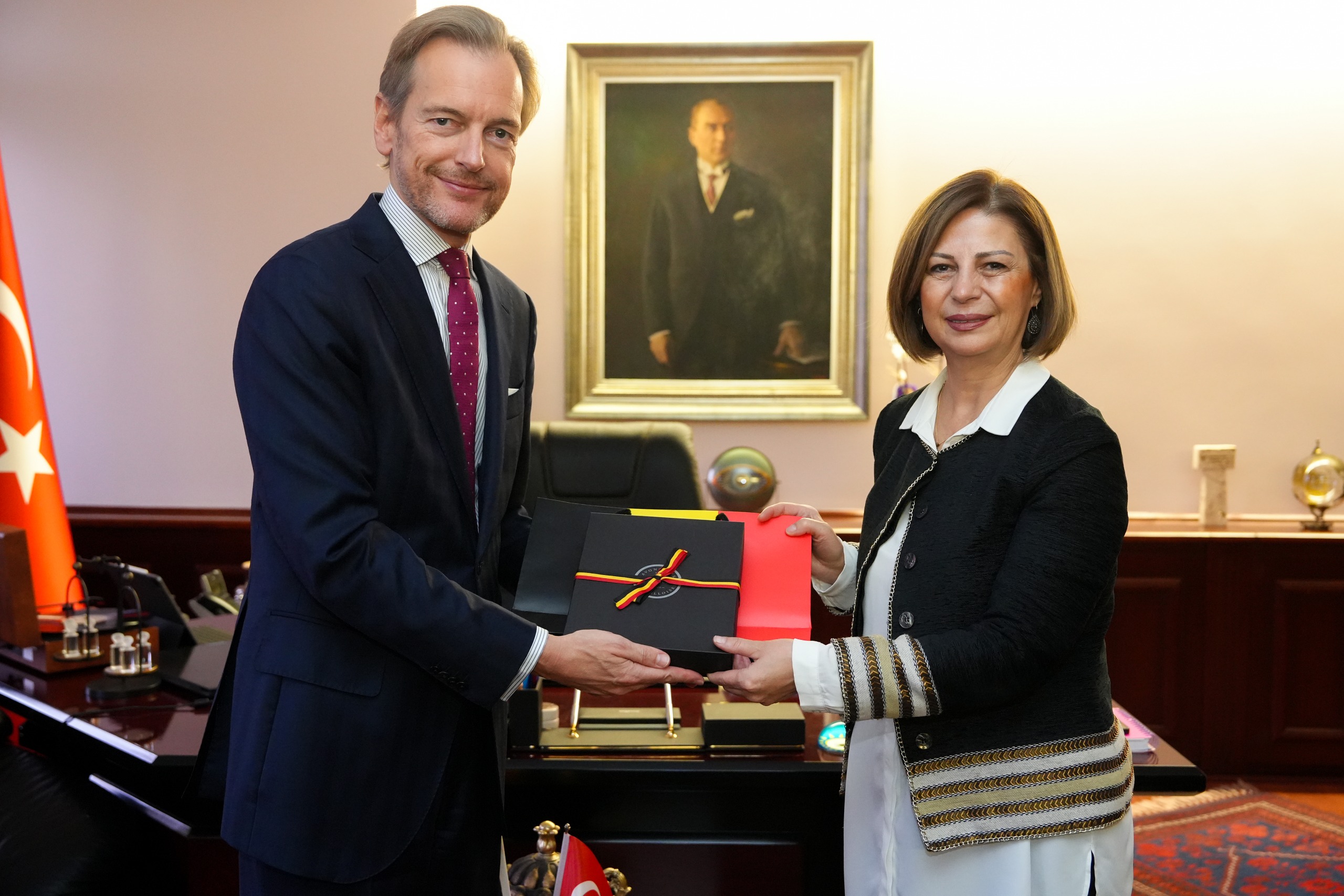 Belçi̇ka Büyükelçi̇si̇ Velde’den Başkan Ünlüce’ye Zi̇yaret (3)