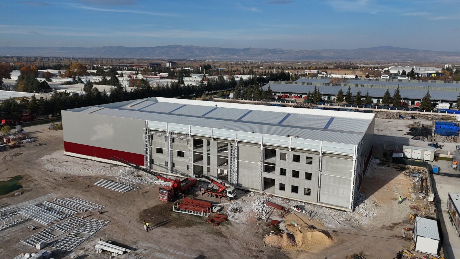 Eski̇şehi̇r Büyükşehi̇r Beledi̇yesi̇ 2025’Te Yatirimlarla Kente Değer Katti (7)