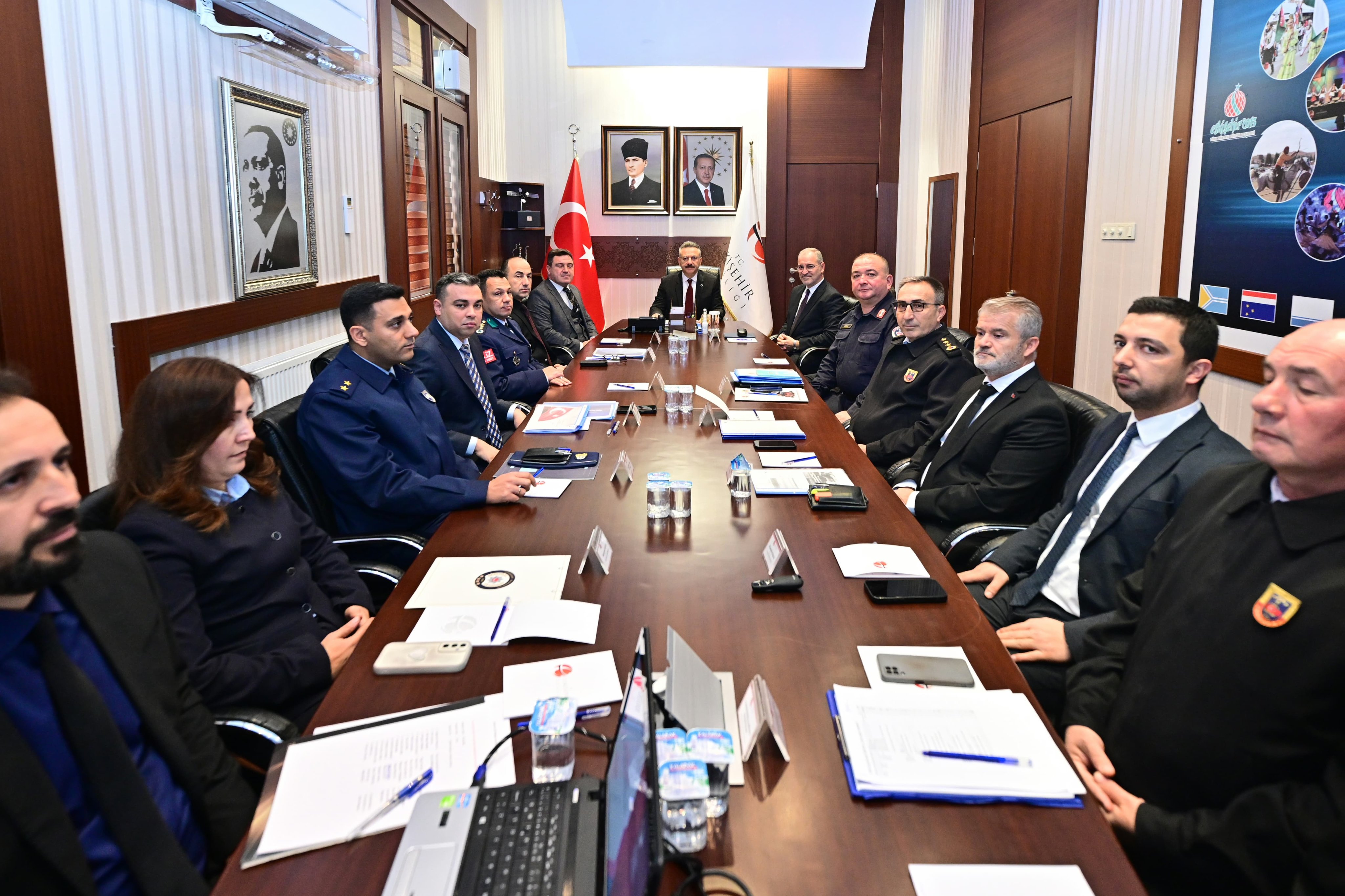 G7 Jxw I W8 A A47 Dm