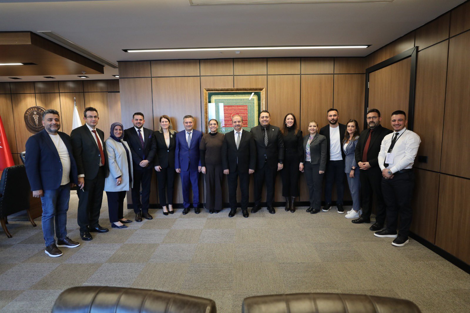 G7 Ujhw N X A A A2L D N