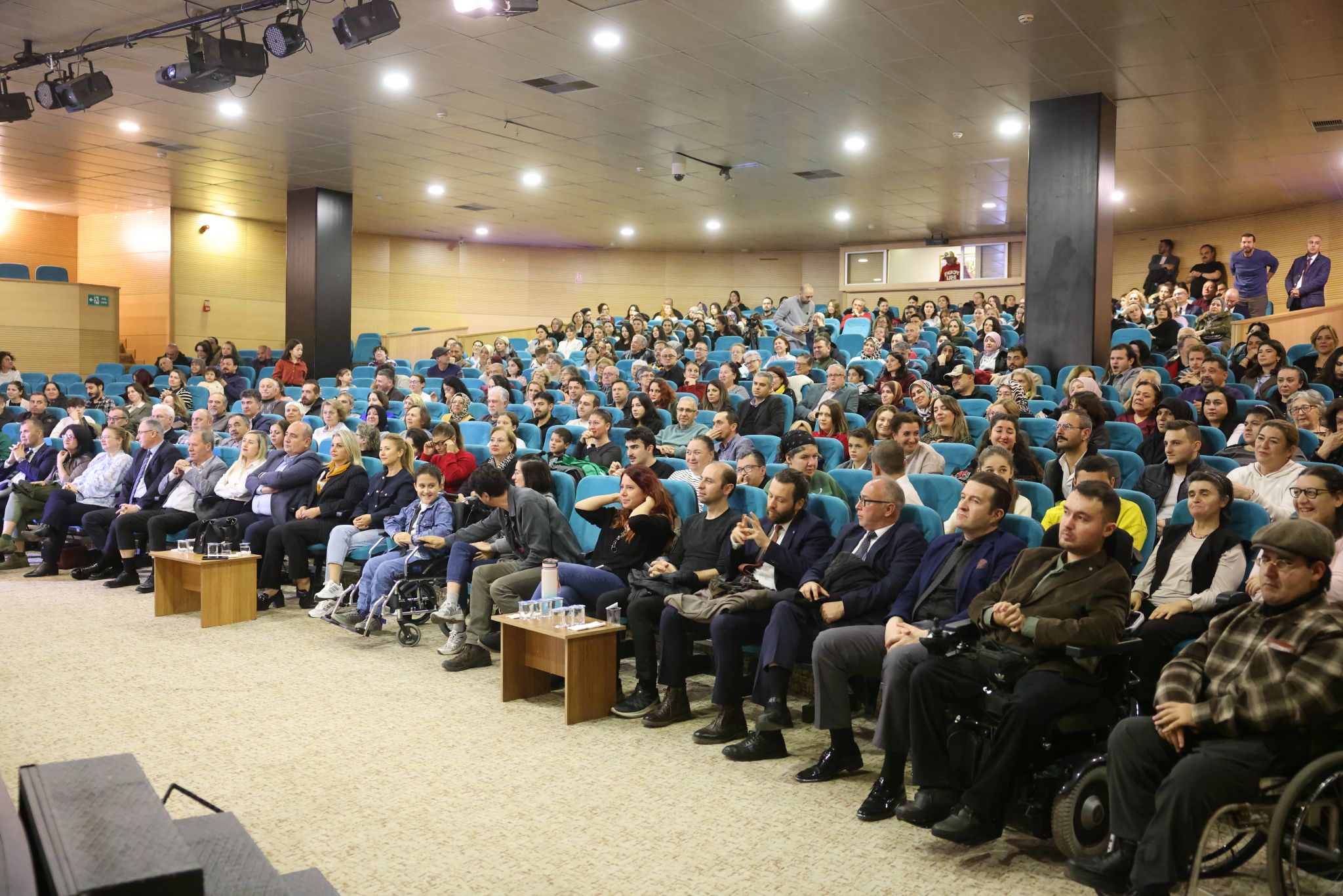 “Görevimiz Sandık” Filmi Görkemli Bir Gala Ile Izleyiciyle Buluştu (10)