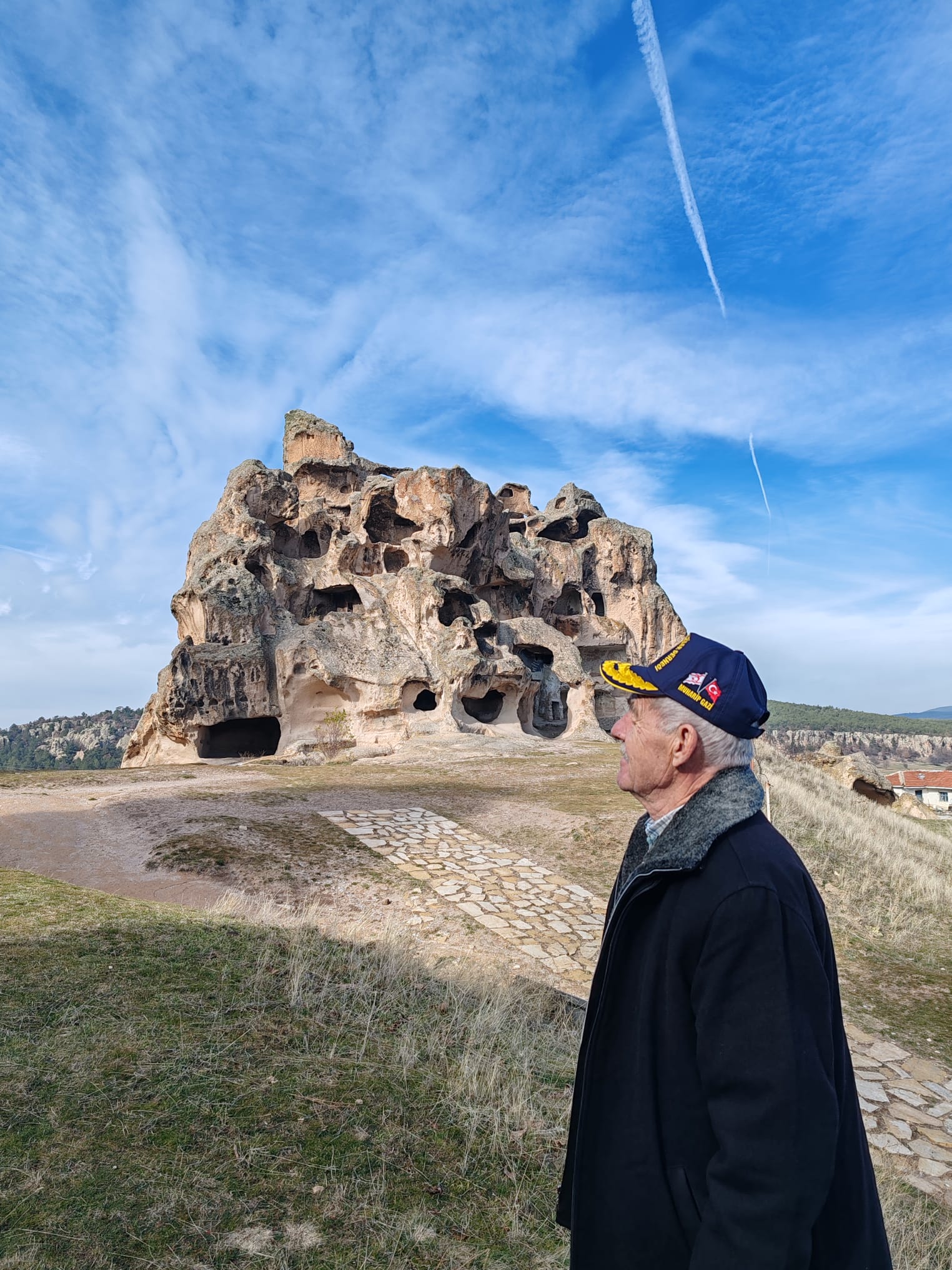 Şehi̇t Ai̇leleri̇ Ve Gazi̇ler Fri̇g Vadi̇leri̇’ni̇ Gezdi̇ (2)