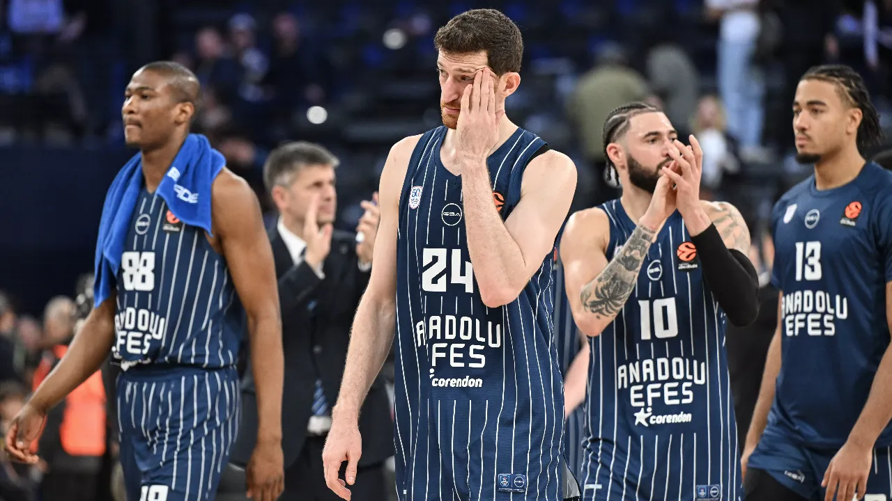 Valencia Anadolu Efes Mac Skoru Kotu Seri Devam Etti 3270046