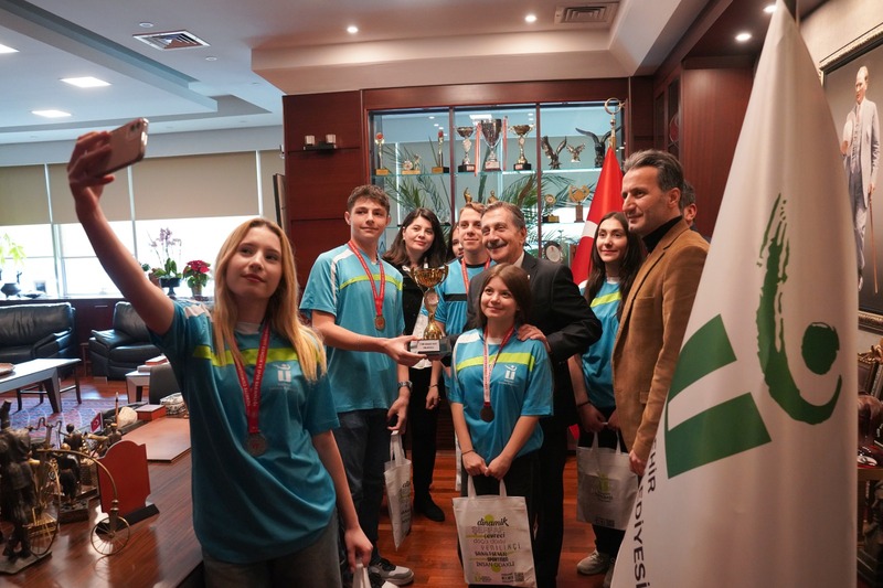 Whatsapp Image 2025 12 03 At 15. (1)