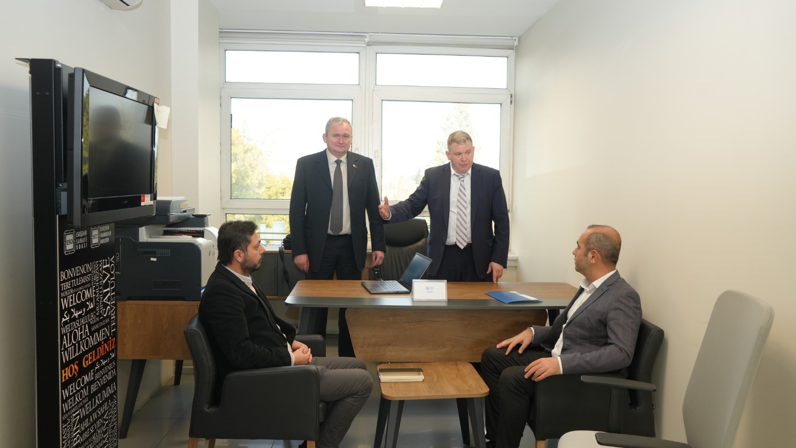 Whatsapp Image 2025 12 04 At 17.10.18