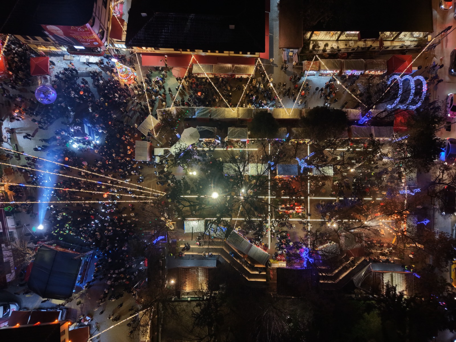 500 Bin Ziyaretçi, 7 Gün, Tek Meydan Odunpazarı Yeni Yıl Pazarı Rekor Kırdı (11)