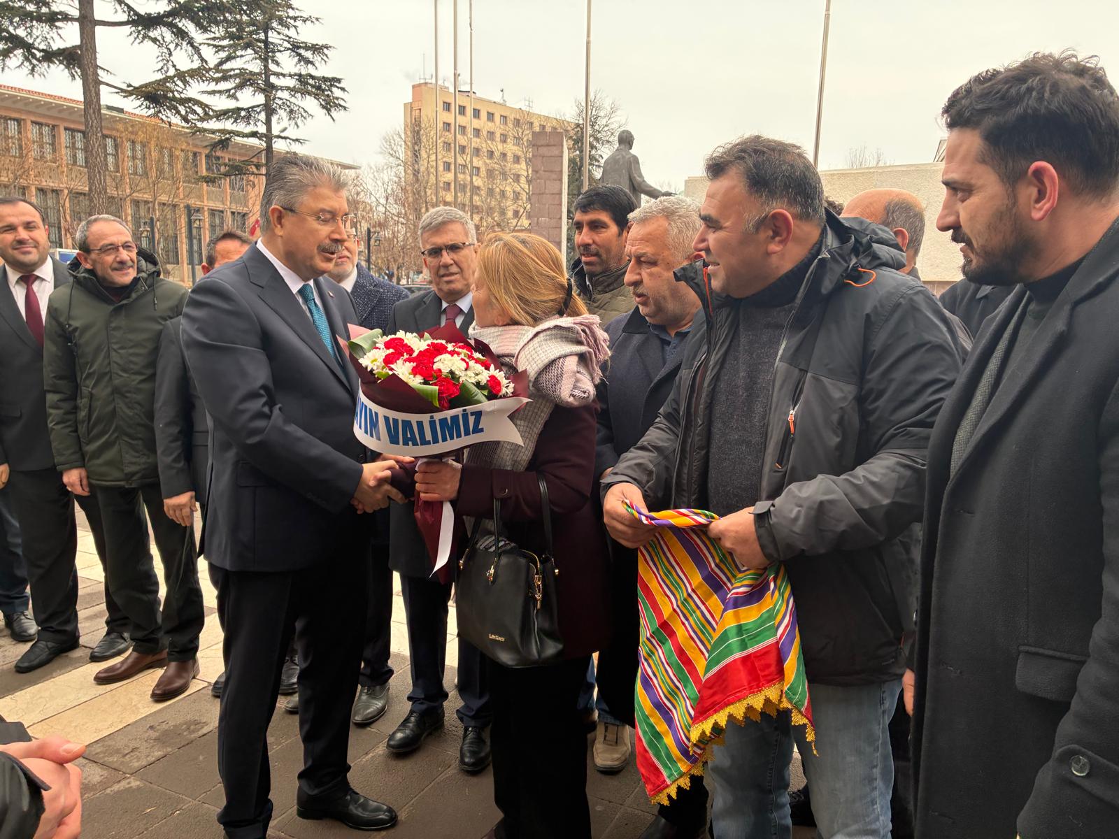 Eski̇şehi̇r Vali̇ Erdi̇nç (4)