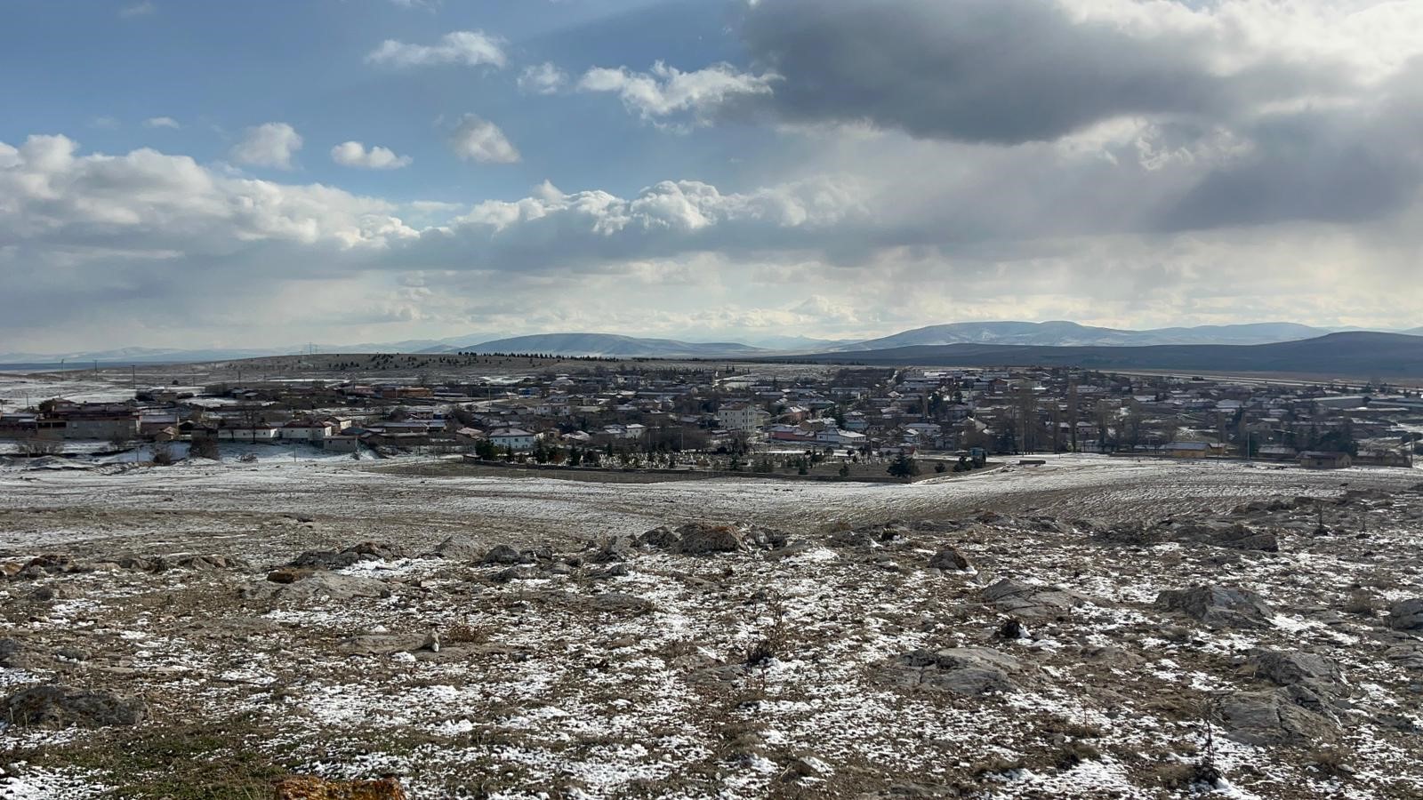 Eskişehir'de Vatandaş Sit Alanı Çıkmazına Girdi! Mahallede Defin Yapacak Yer Kalmadı (2)
