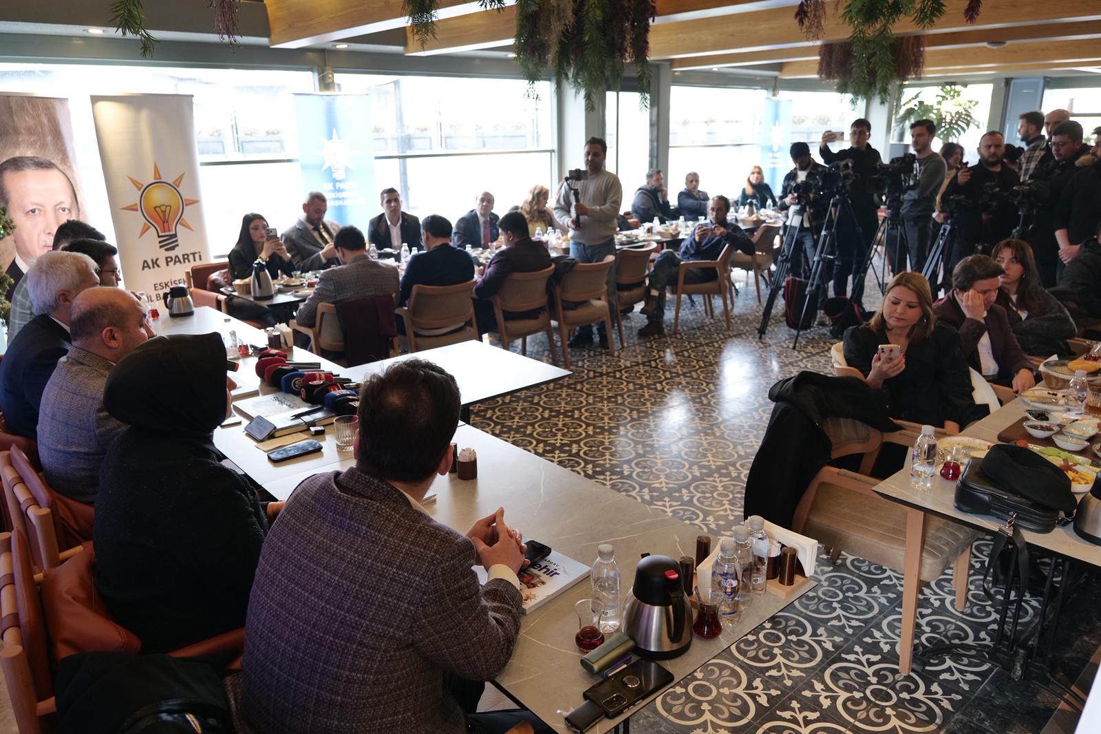 Gürhan Abayrak Gazeteciler